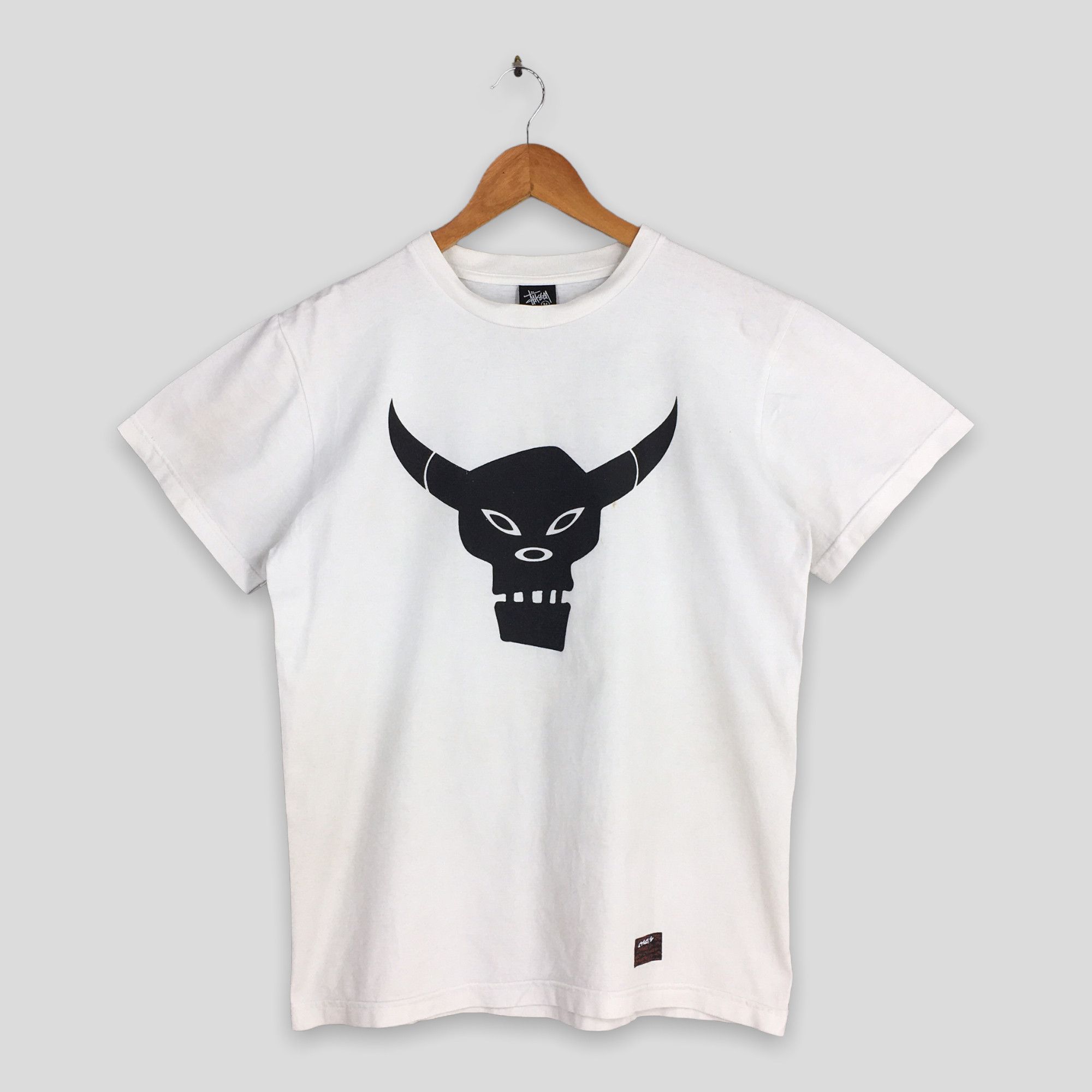 Other Vintage 90's Stussy Satan Skateboarding White T shirt Medium Size US M / EU 48-50 / 2 - 1 Thumbnail