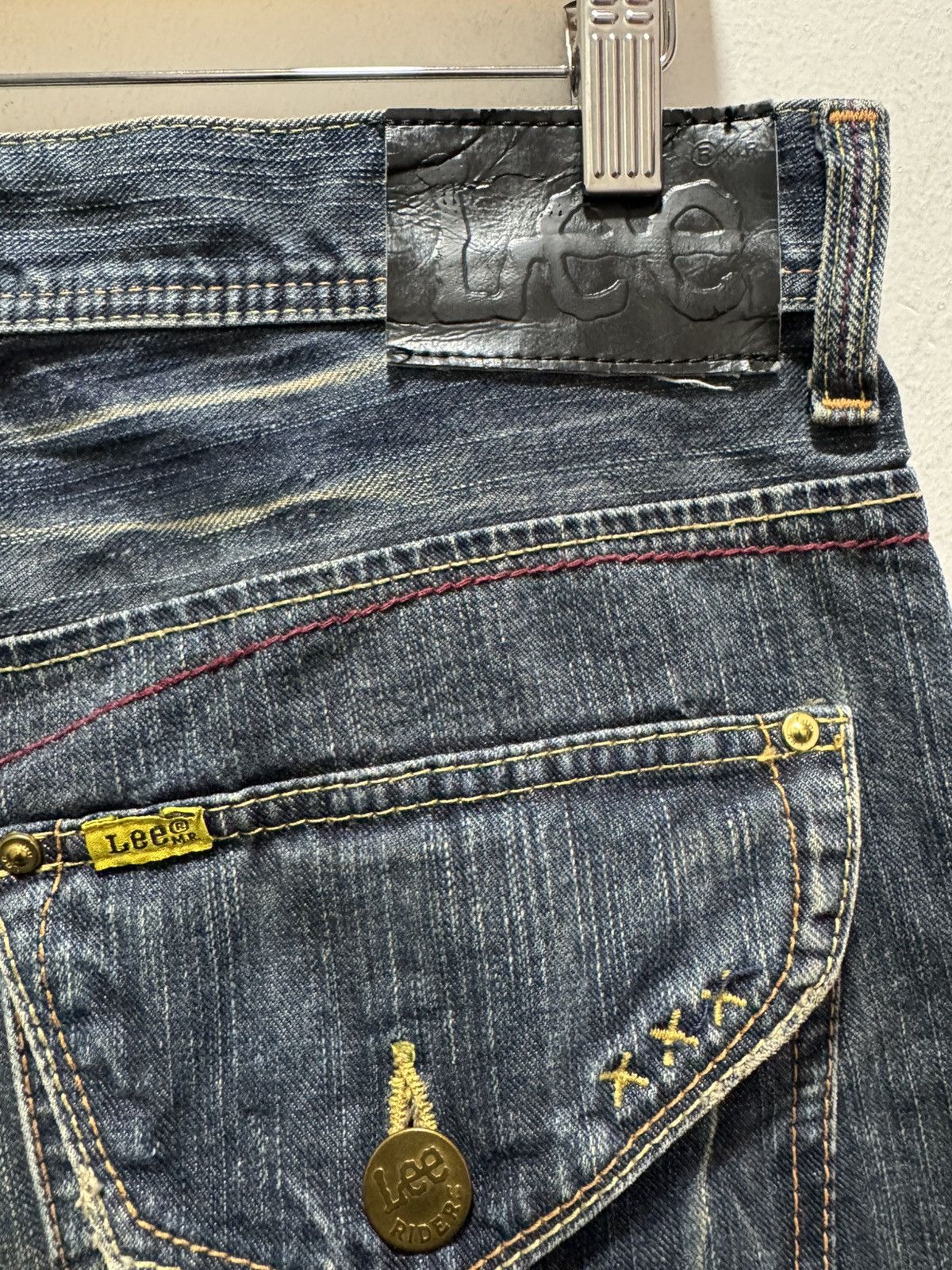 Lee VINTAGE LEE RIDER FLARED LEG DISTRESSED DENIM JEANS Size US 34 / EU 50 - 16 Thumbnail