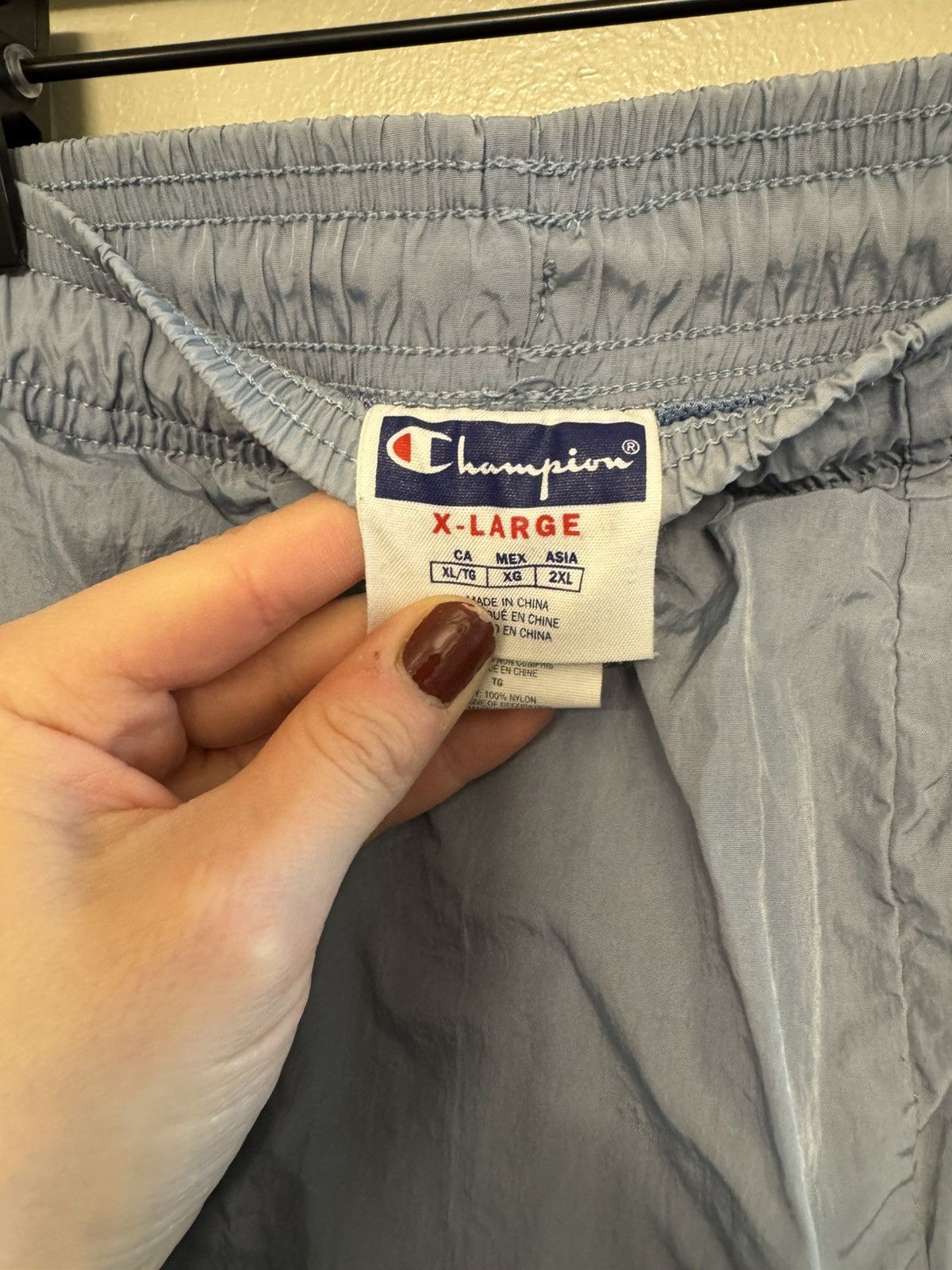 Champion Men’s champion shorts Size US 36 / EU 52 - 2 Thumbnail