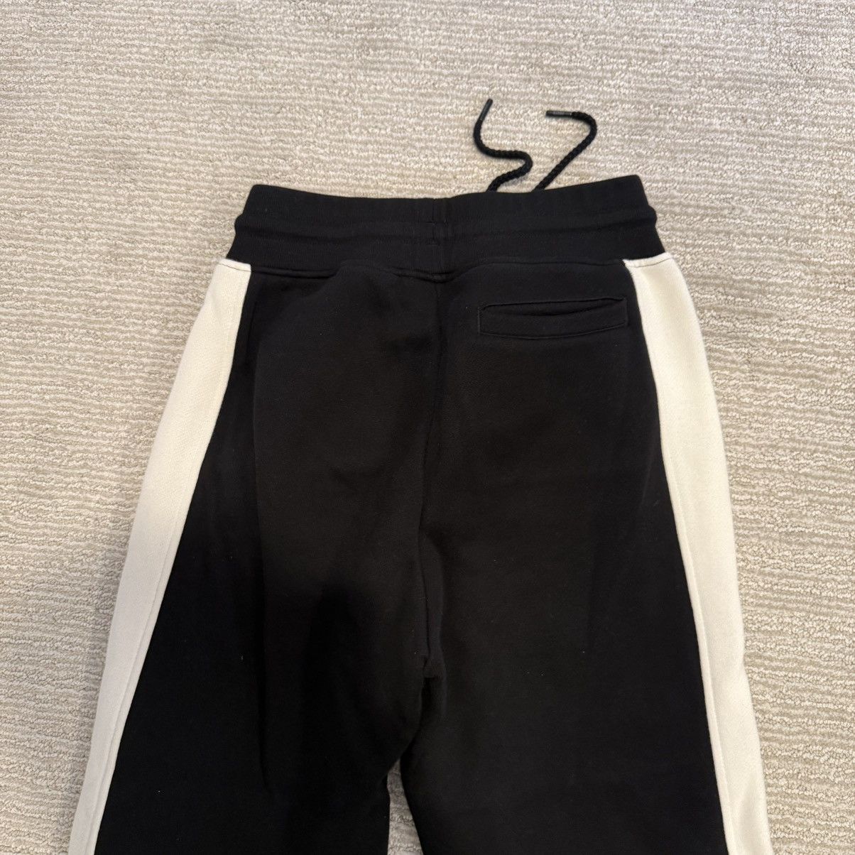 Fenty × Puma Rihanna FENTY x Puma Black Varsity F Logo Sweatpants Size XS Size 26" / US 2 / IT 38 - 9 Thumbnail