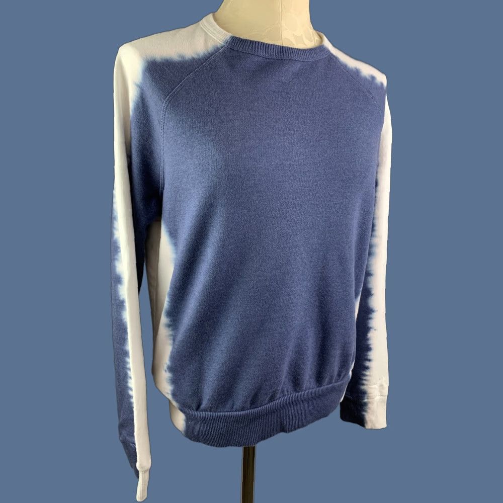 Vintage VINTAGE Universal Thread Sweatshirt Long Sleeve Sweatshirt Women XS Slate Blue White Bleach Stripe 60% Cotton 40% Polyester Womens XS Bleach Stripe Size XS / US 0-2 / IT 36-38 - 1 Thumbnail