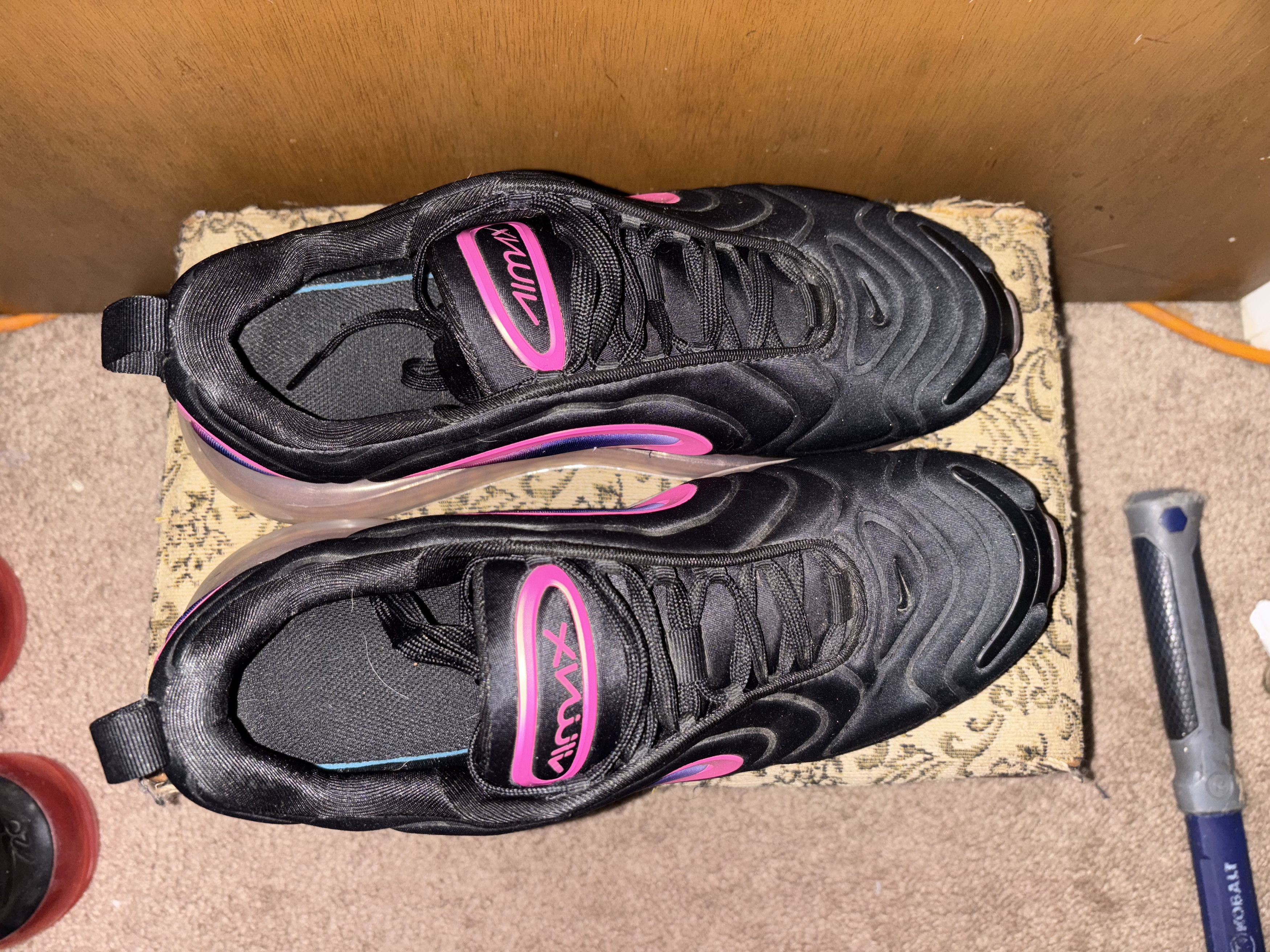 Nike Nike Airmax 720 Pink Black Size US 9 / EU 42 - 4 Thumbnail