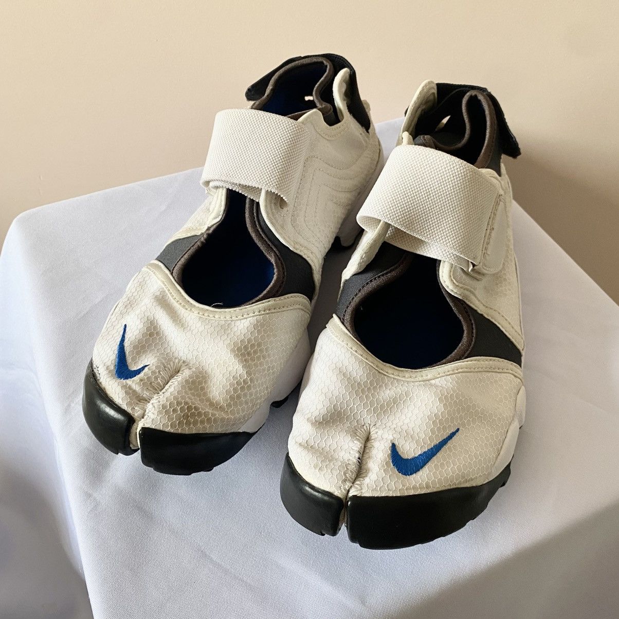 Japanese Brand 00s Nike Rift Tabi Japan Style Vintage Shoes Sneakers Y2K Size US 9 / EU 42 - 2 Thumbnail