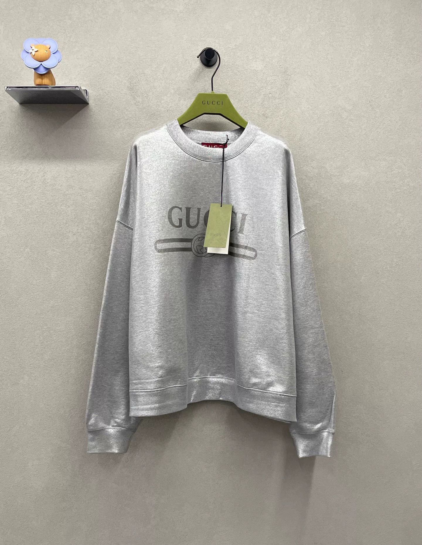 Gucci Gucci Silver Long-Sleeve Sweatshirt Size US M / EU 48-50 / 2 - 1 Thumbnail