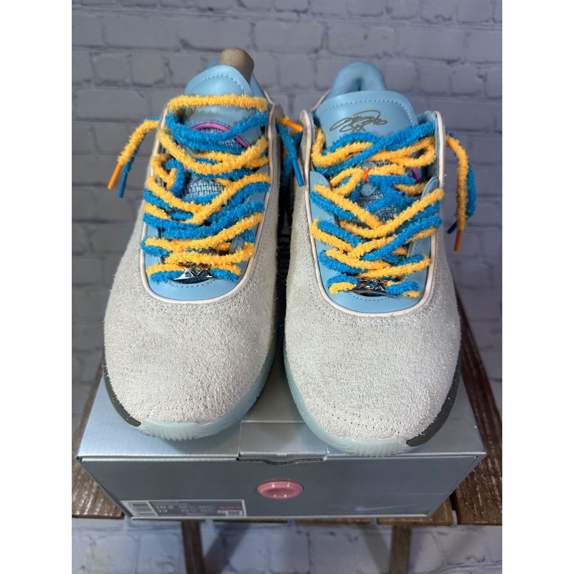 Nike Nike Lebron 20 Unknwn Message in a Bottle ( Miami Exclusive) Size US 10.5 / EU 43-44 - 2 Thumbnail