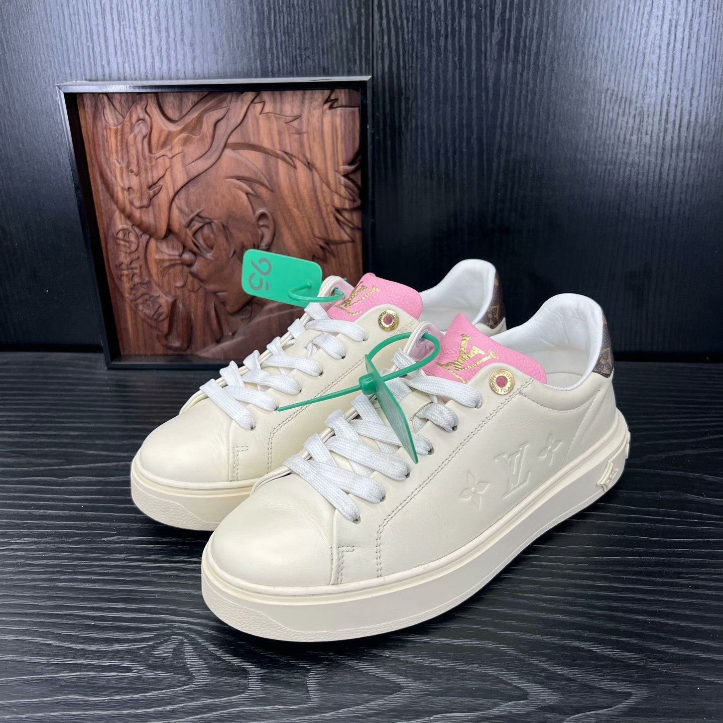 Louis Vuitton Louis Vuitton Limited Pink Lowtop Sneakers 38 Women Size US 7.5 / IT 37.5 - 1 Thumbnail