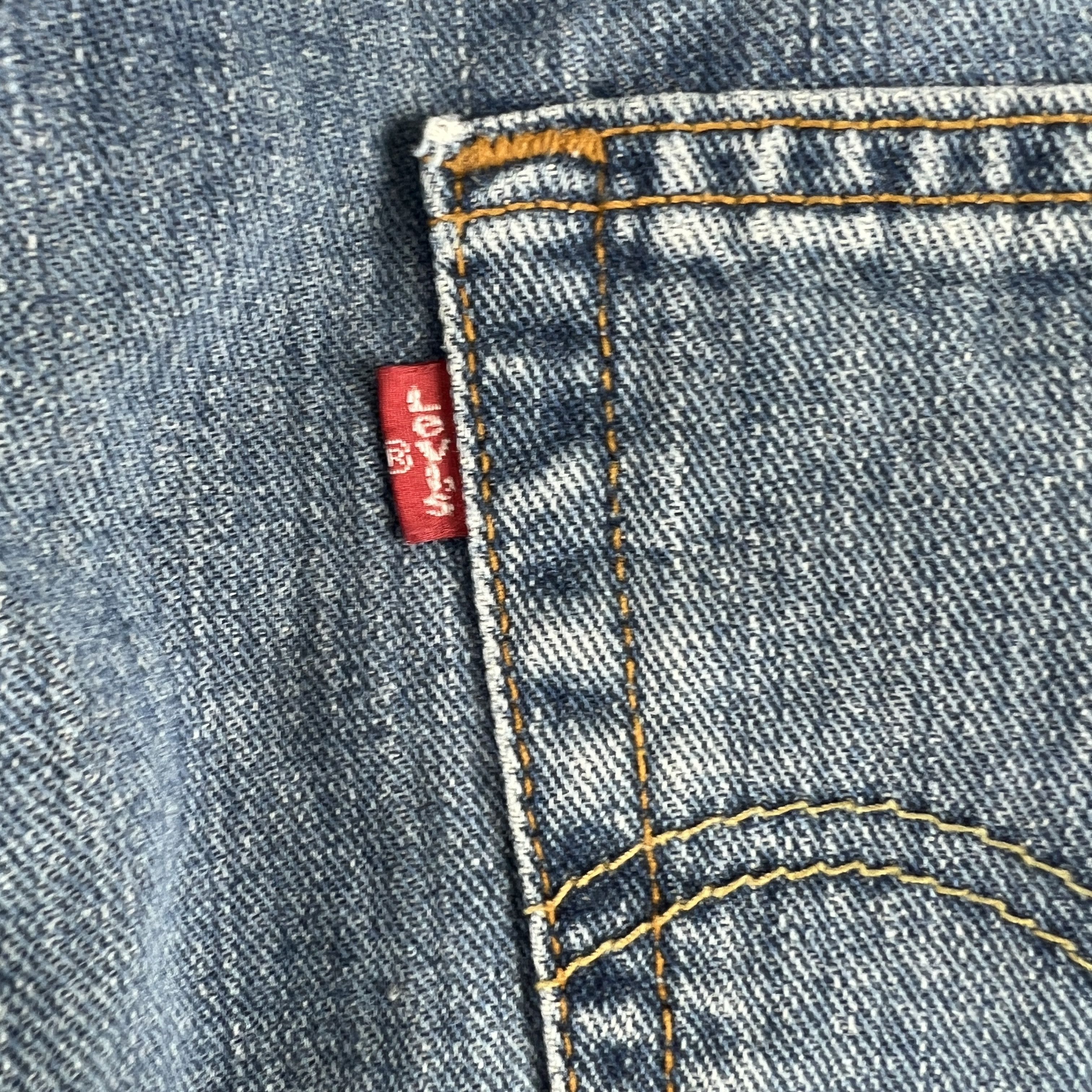 Levi's × Vintage Y2K Levi's Jean Shorts 505 Cut Off Faded Cotton Denim Jorts Size US 33 - 9 Thumbnail