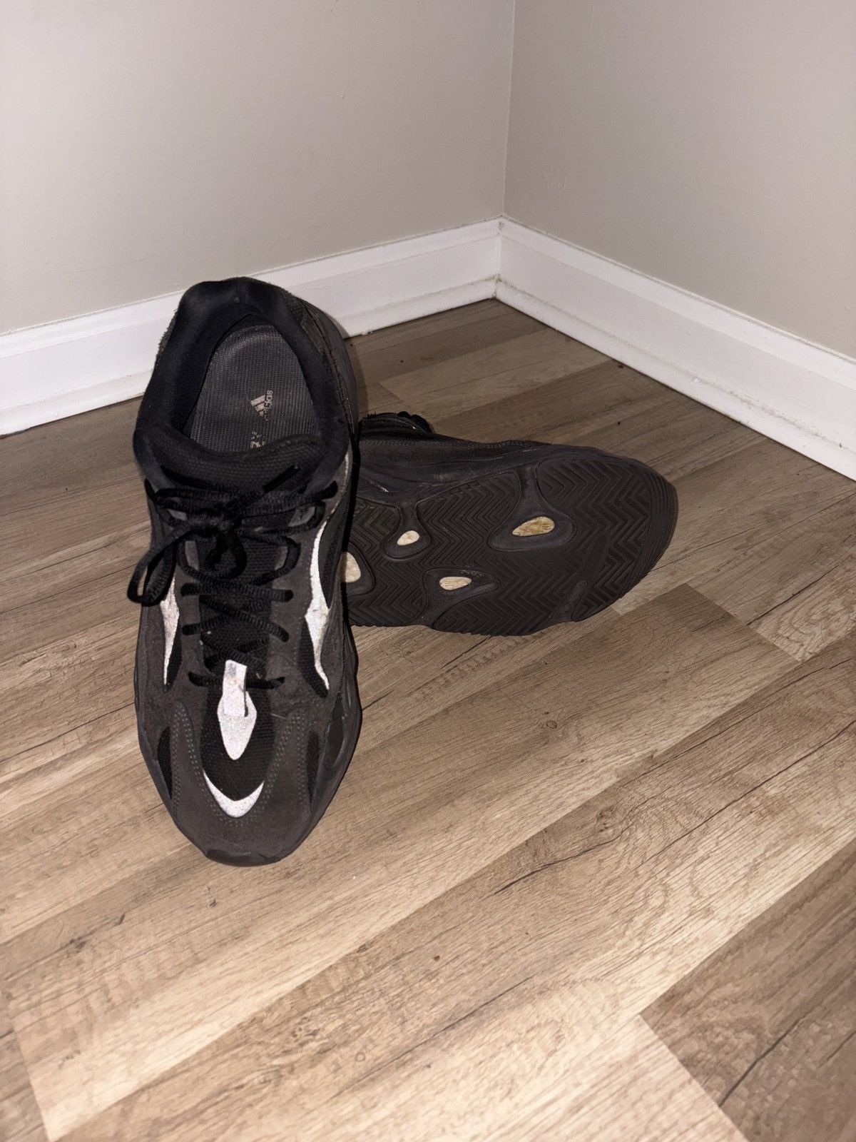 Yeezy Yeezy 720 v2 Vanta Size US 13 / EU 46 - 2 Thumbnail