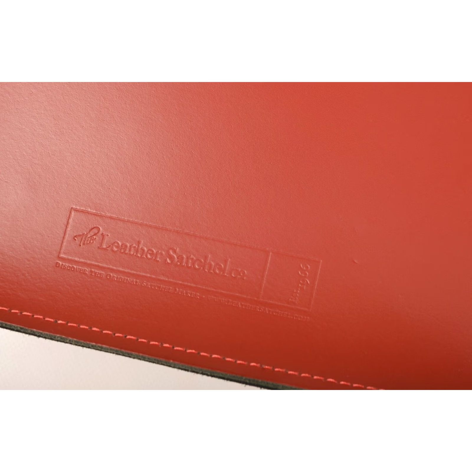 Vintage The Leather Satchel Company Classic Red Leather Satchel Shoulder Crossbody Bag Unisex Adults Leather Red Crossbody Bag Mens Womens Size ONE SIZE - 6 Thumbnail