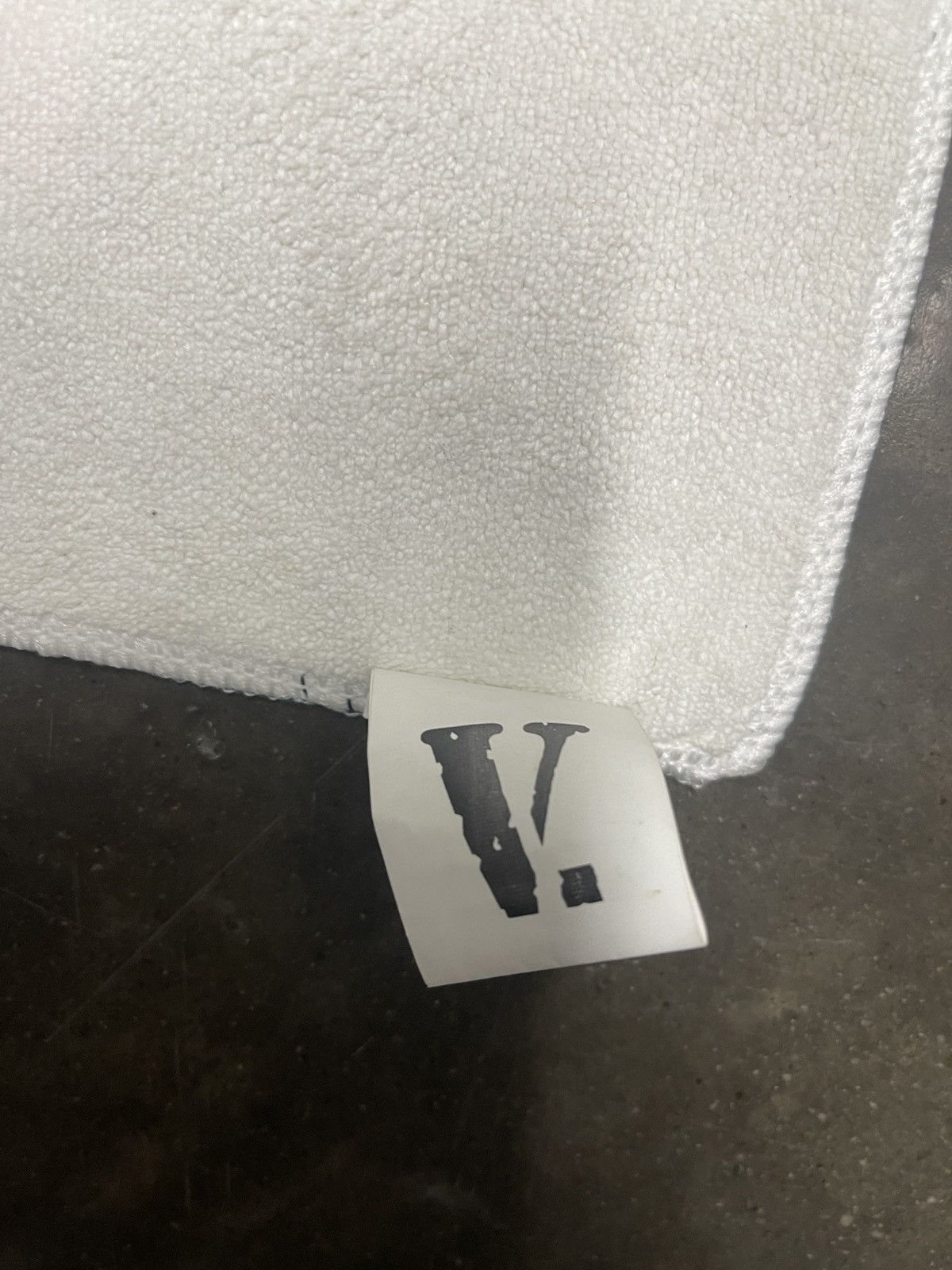 Vlone Vlone Friends Towel Size ONE SIZE - 4 Thumbnail
