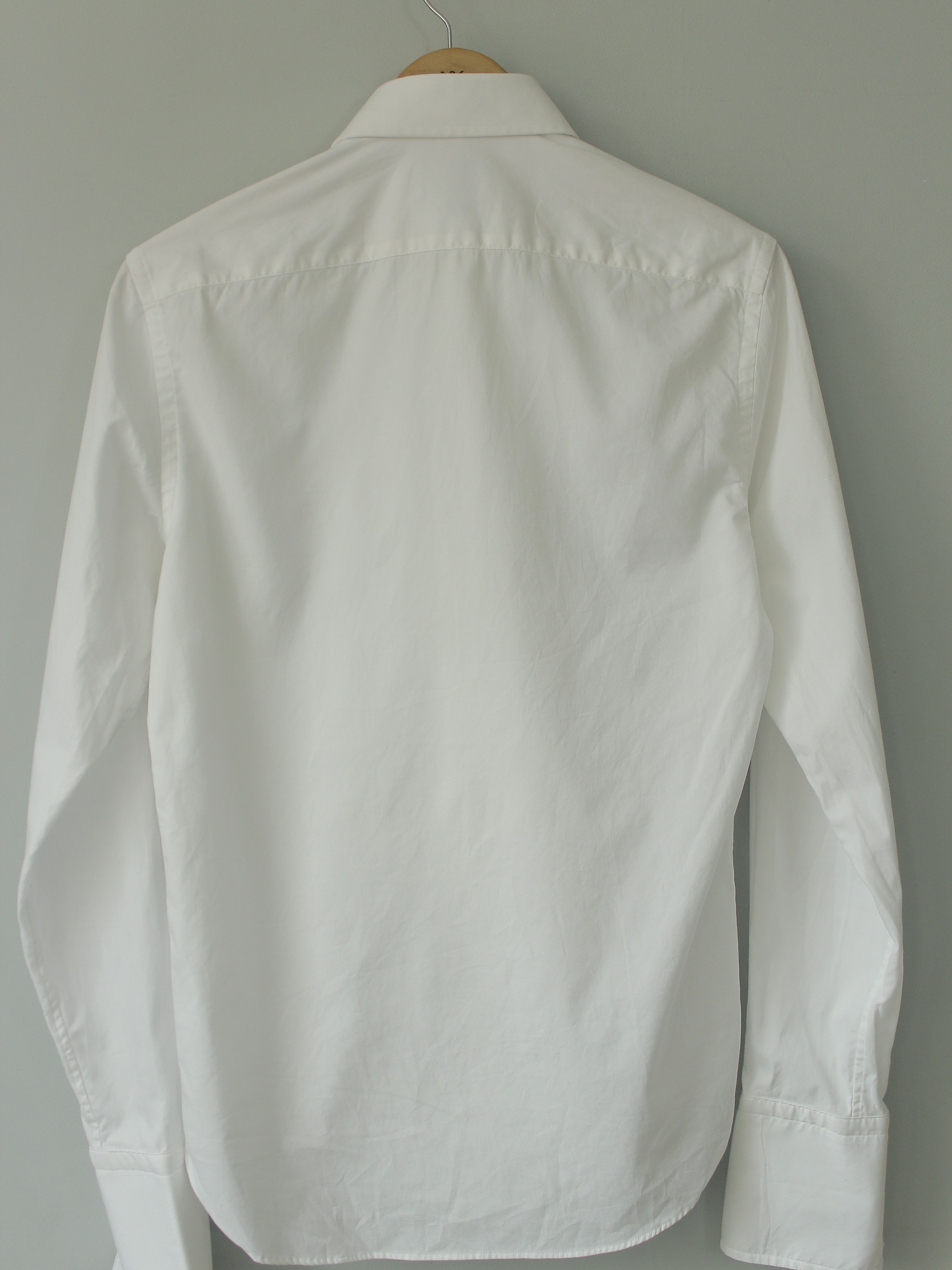 Boggi Boggi Custom Fit Button Up shirt White holes for cufflinks s Size US S / EU 44-46 / 1 - 8 Thumbnail