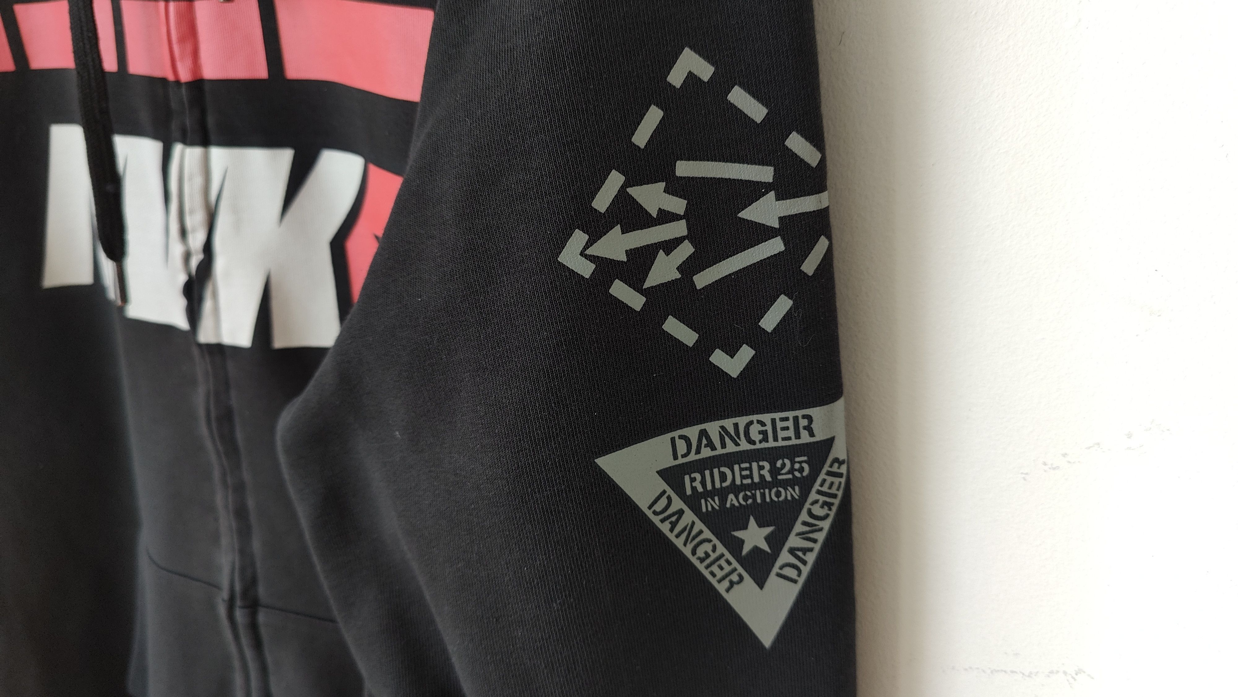 Other Maverick Vinales Moto GP Racing Zip Hoodie by VR46 Size US XL / EU 56 / 4 - 6 Thumbnail