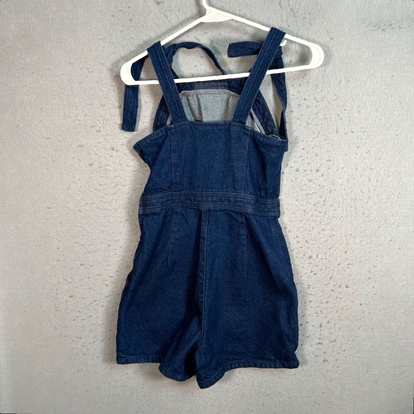 Topshop Topshop Denim Romper Womens Size 2 Sleeveless Tie-Strap 100% Cotton Blue Vintage No N/A Size 26" / US 2 / IT 38 - 2 Thumbnail