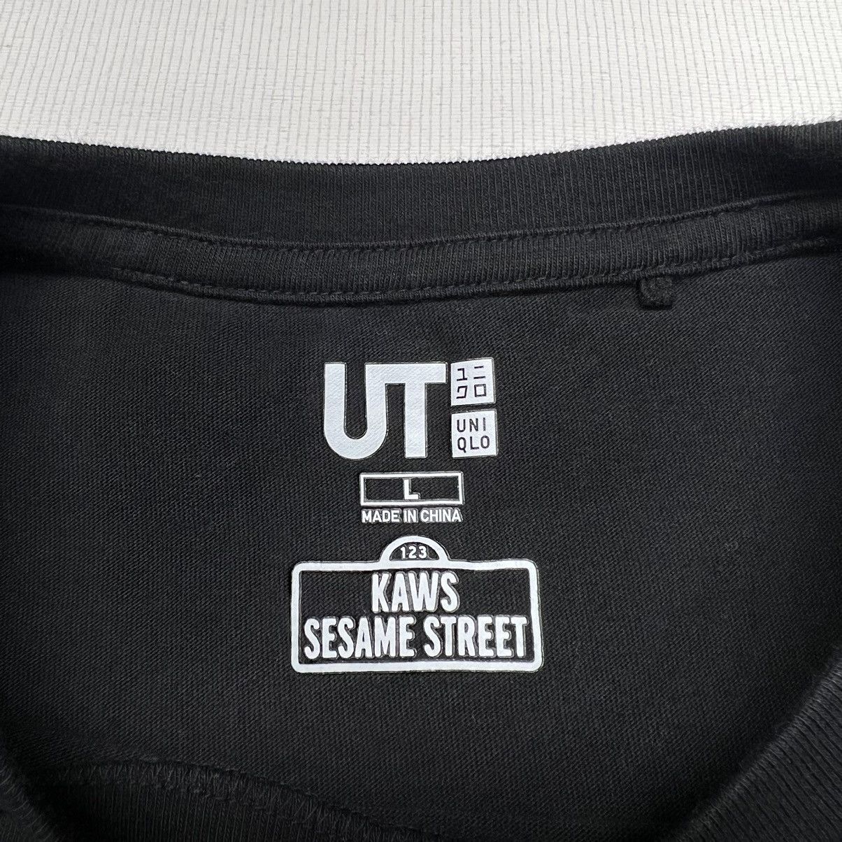 Kaws × Uniqlo Uniqlo Kaws Tee Shirt Black Sesame Street Elmo Figure Size US L / EU 52-54 / 3 - 5 Thumbnail