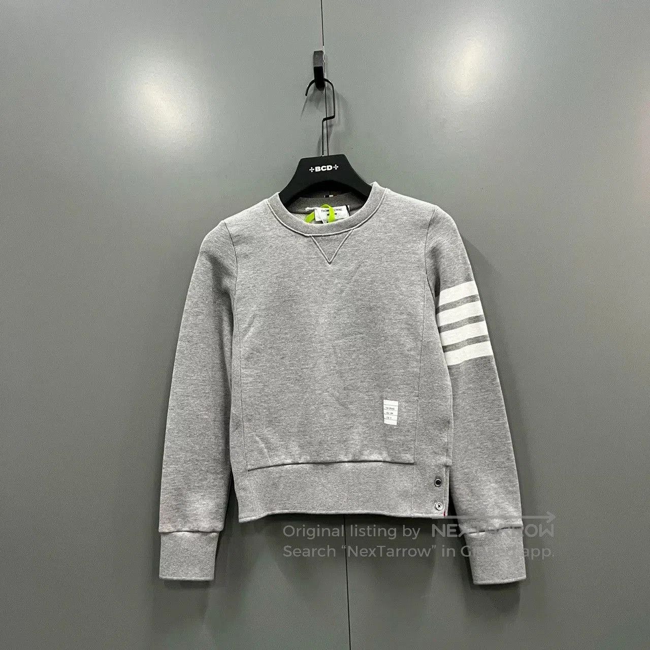 Thom Browne thom browne gray striped crewneck sweatshirt. Size US M / EU 48-50 / 2 - 1 Thumbnail