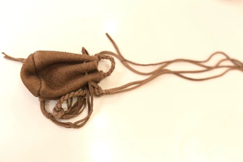 Number (N)ine Number (N)ineThe soloist Indian medicine bag 2503-Nextarrow Size ONE SIZE - 3 Thumbnail