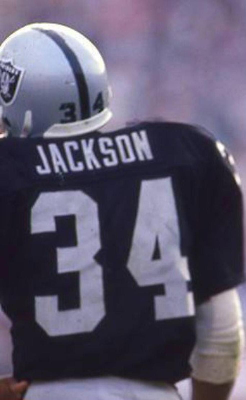 Nike Bo Jackson (Nike)-(Raiders)-(Jersey)-(New Cond.)-(XL)-$110 Size ONE SIZE - 6 Thumbnail