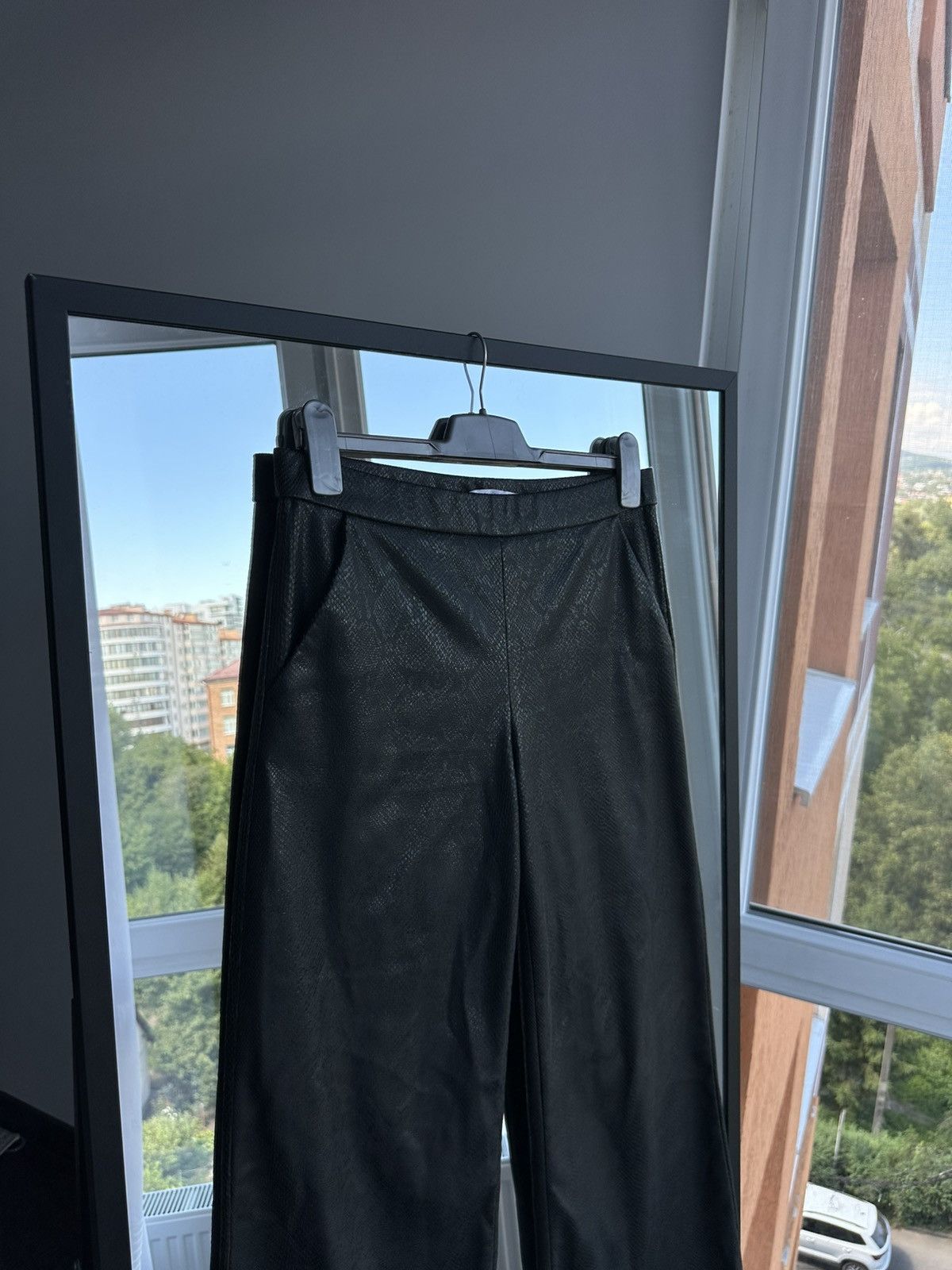Vintage Raffaello Rossi Women’s Faux Pants–Wide Leg Made in Romania Size 30" / US 8 / IT 44 - 8 Thumbnail