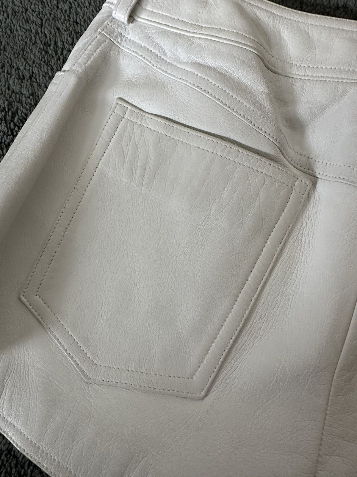 Chanel Archive Chanel Spring 1996 96p Leather Shorts Size 26" / US 2 / IT 38 - 6 Thumbnail