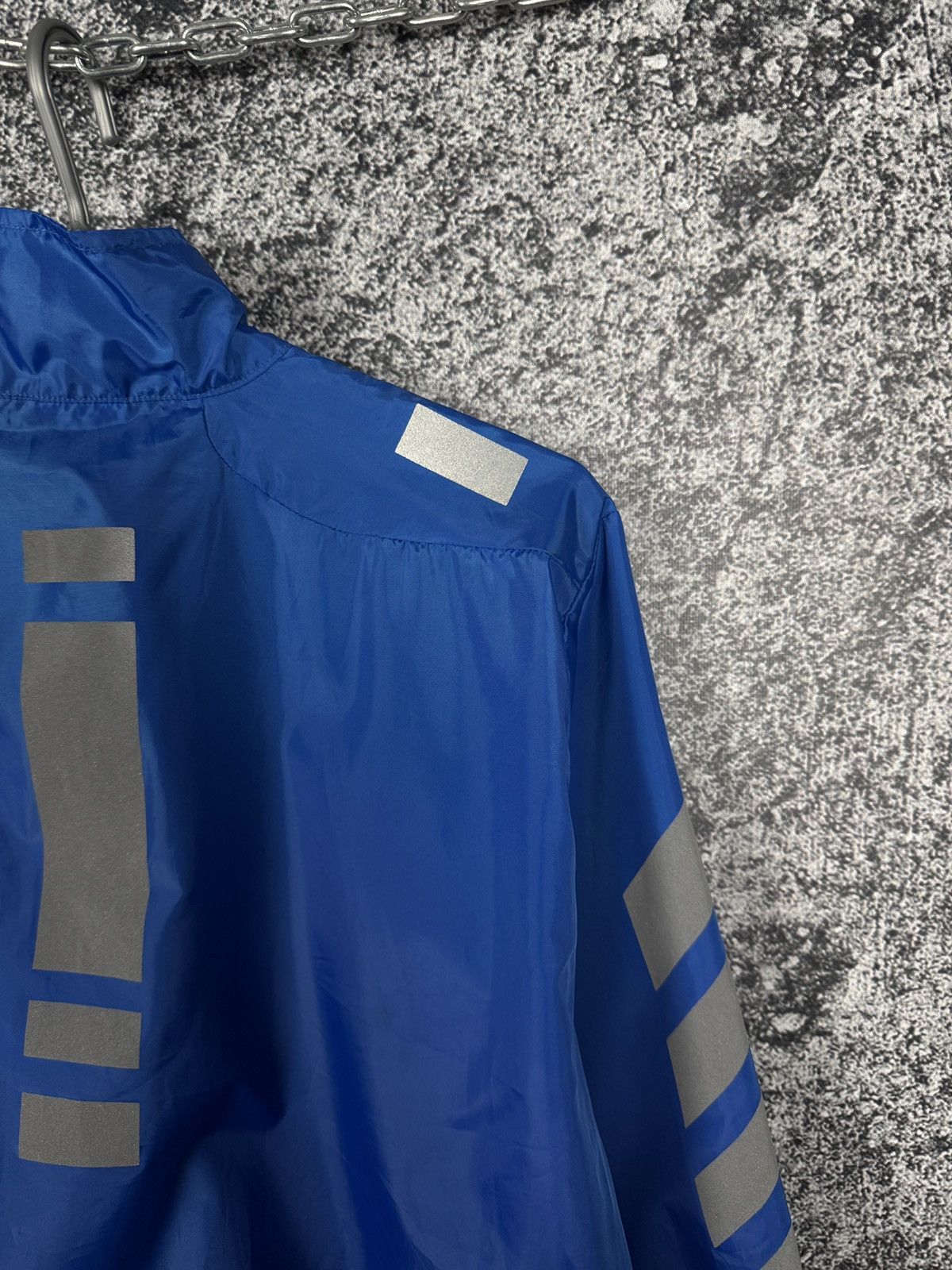 Other Sportful Full Zip Cycling Jacket Bike Windbreaker Size L Size US L / EU 52-54 / 3 - 13 Thumbnail