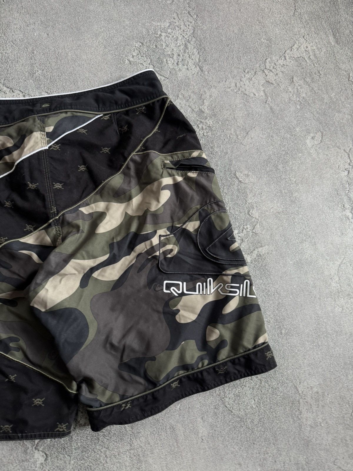 Quiksilver Quiksilver 32size camouflage surf style shorts 🩳 surfing 90s Size US 32 / EU 48 - 13 Thumbnail