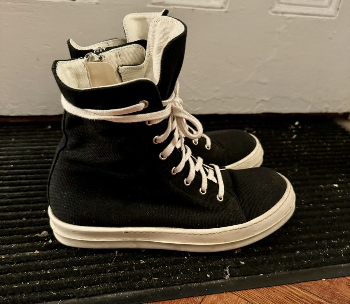 image of Rick Owens Drkshdw Vegan High Size 10 Shoes in Black, Men's
