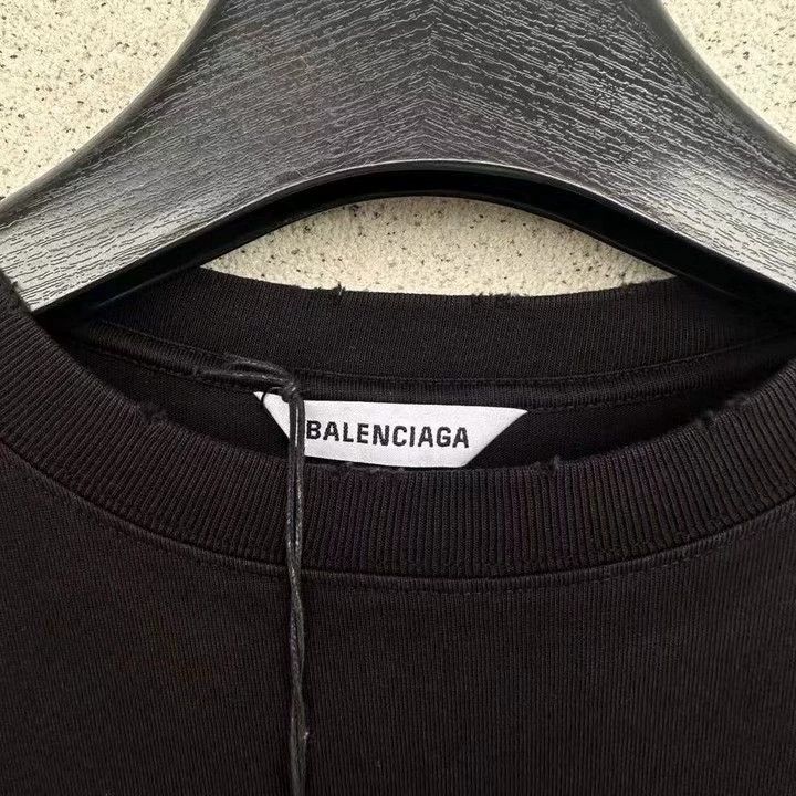 Balenciaga Balenciaga Moon Bear Destroy Short Sleeve Size US M / EU 48-50 / 2 - 2 Thumbnail