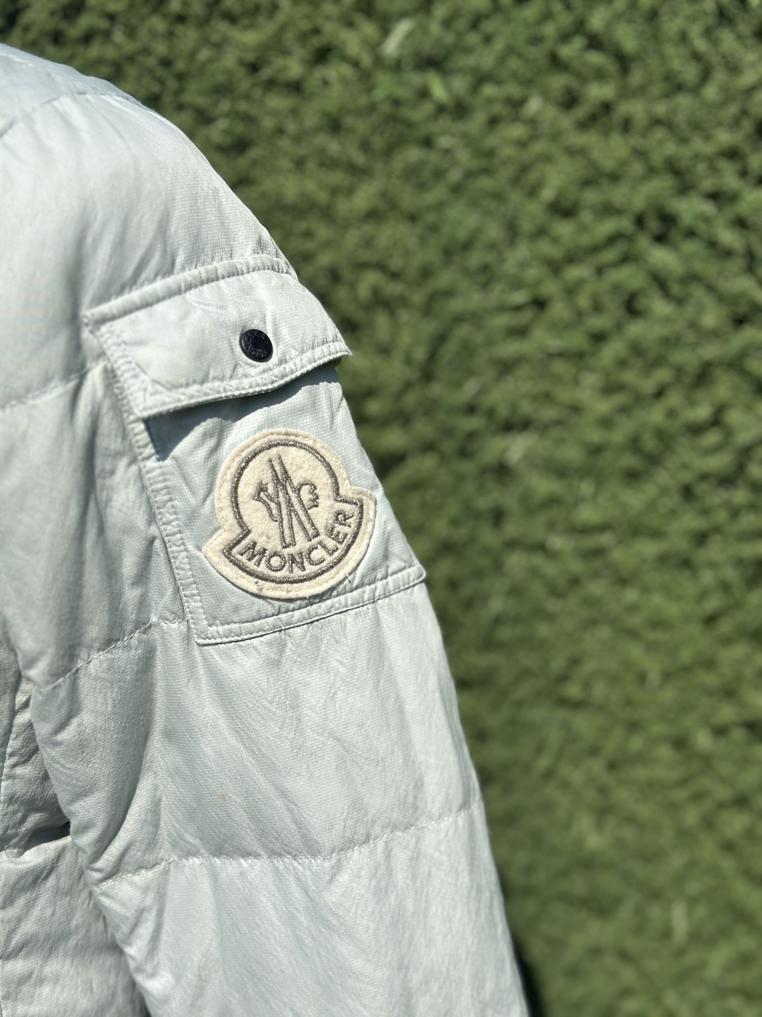 Moncler Metallic Moncler Doudoune Puffer Down Jacket Size 3 M Size L / US 10 / IT 46 - 5 Thumbnail