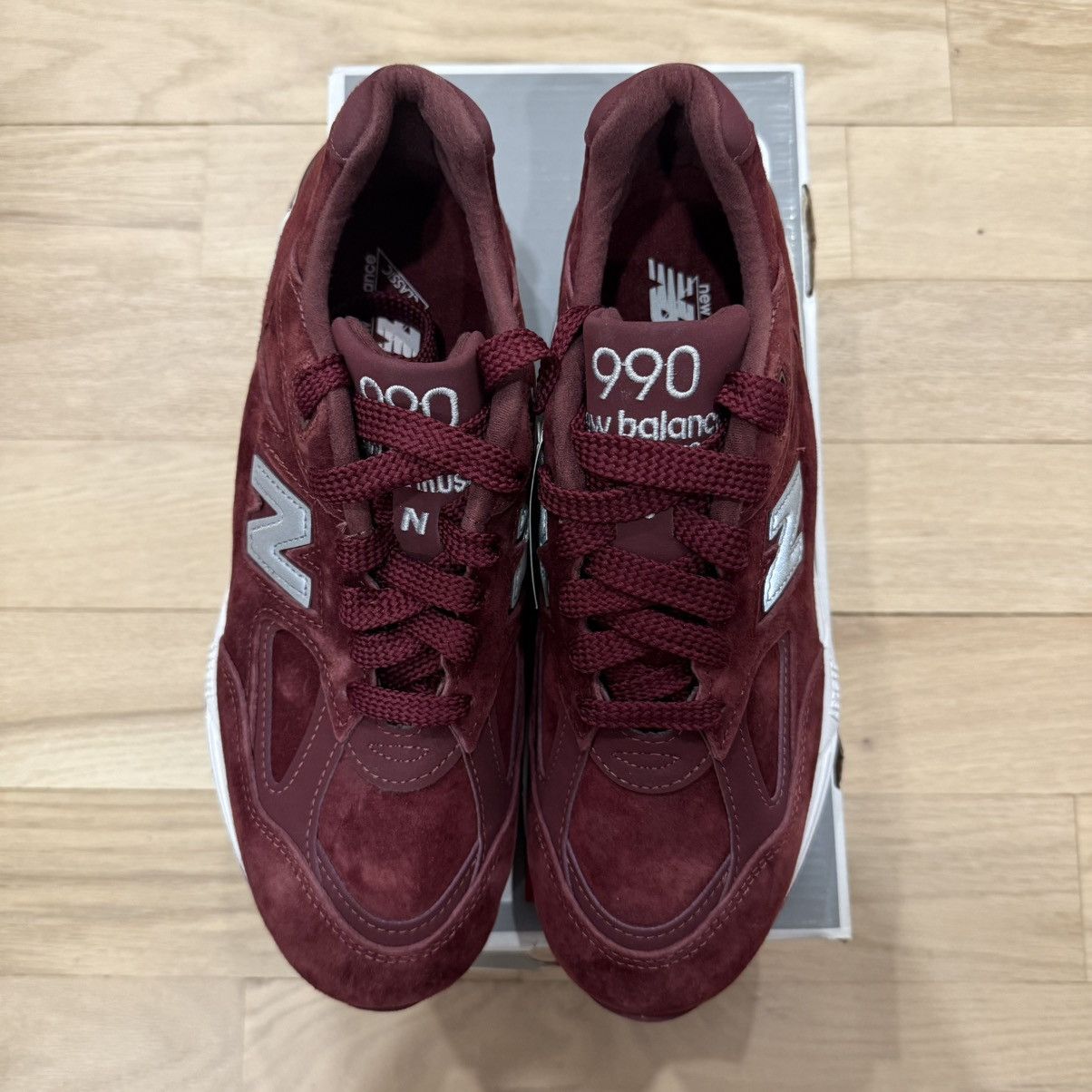 New Balance New balance 990 burgundy silver Size US 7.5 / EU 40-41 - 2 Thumbnail