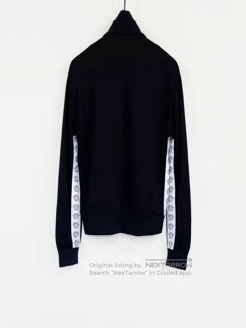 Versace VERSACE Men's Medusa Print Jacket. Size US M / EU 48-50 / 2 - 1 Thumbnail
