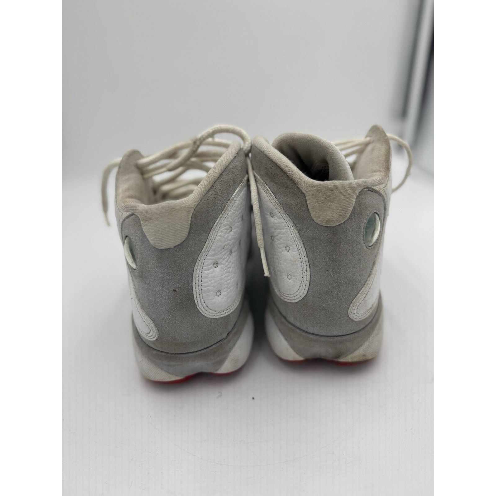 Jordan Brand Size 11 - Air Jordan 13 Retro White Wolf Grey Size US 11 / EU 44 - 5 Thumbnail