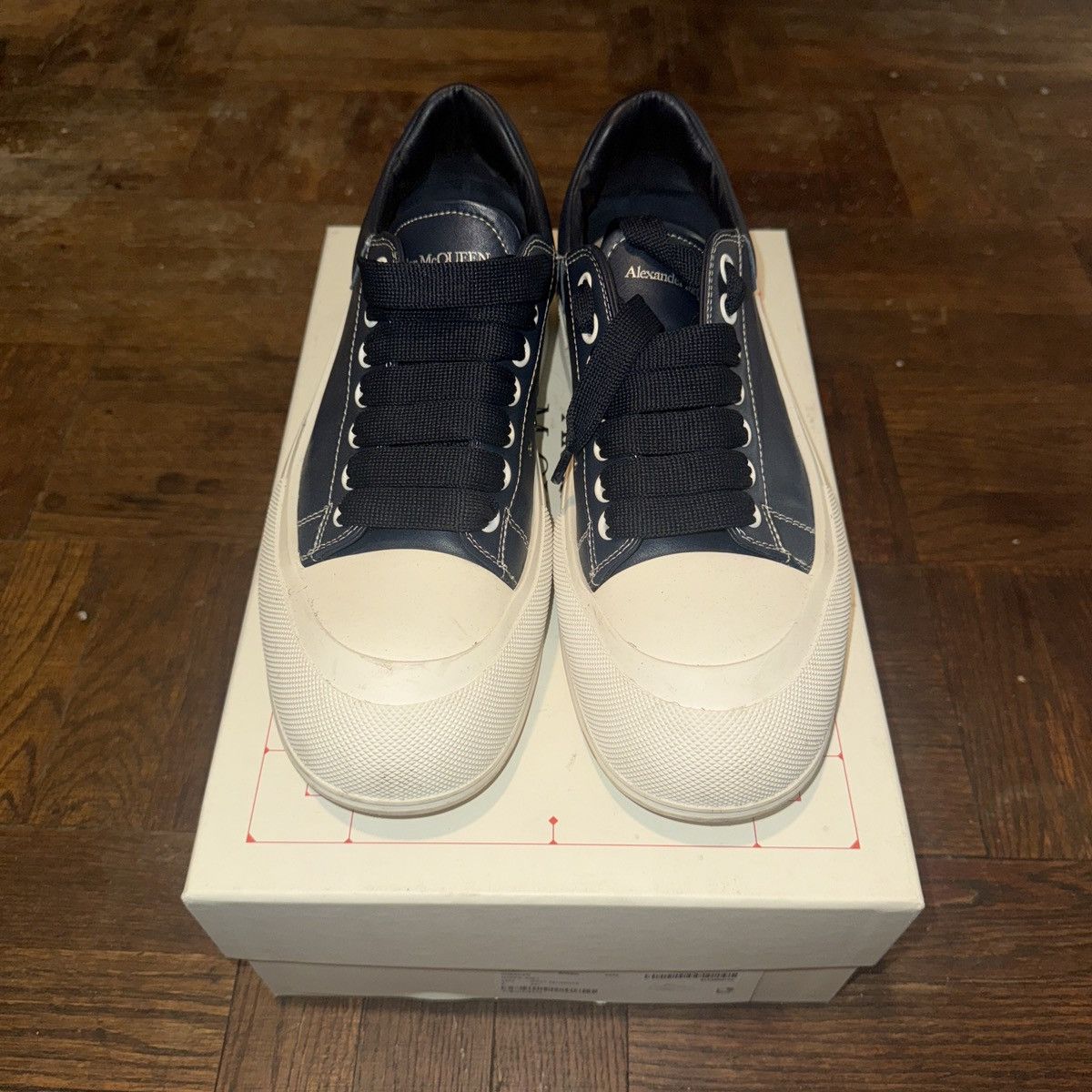 Alexander McQueen Alexander Mcqueen Sneaker Size US 11.5 / EU 44-45 - 1 Thumbnail