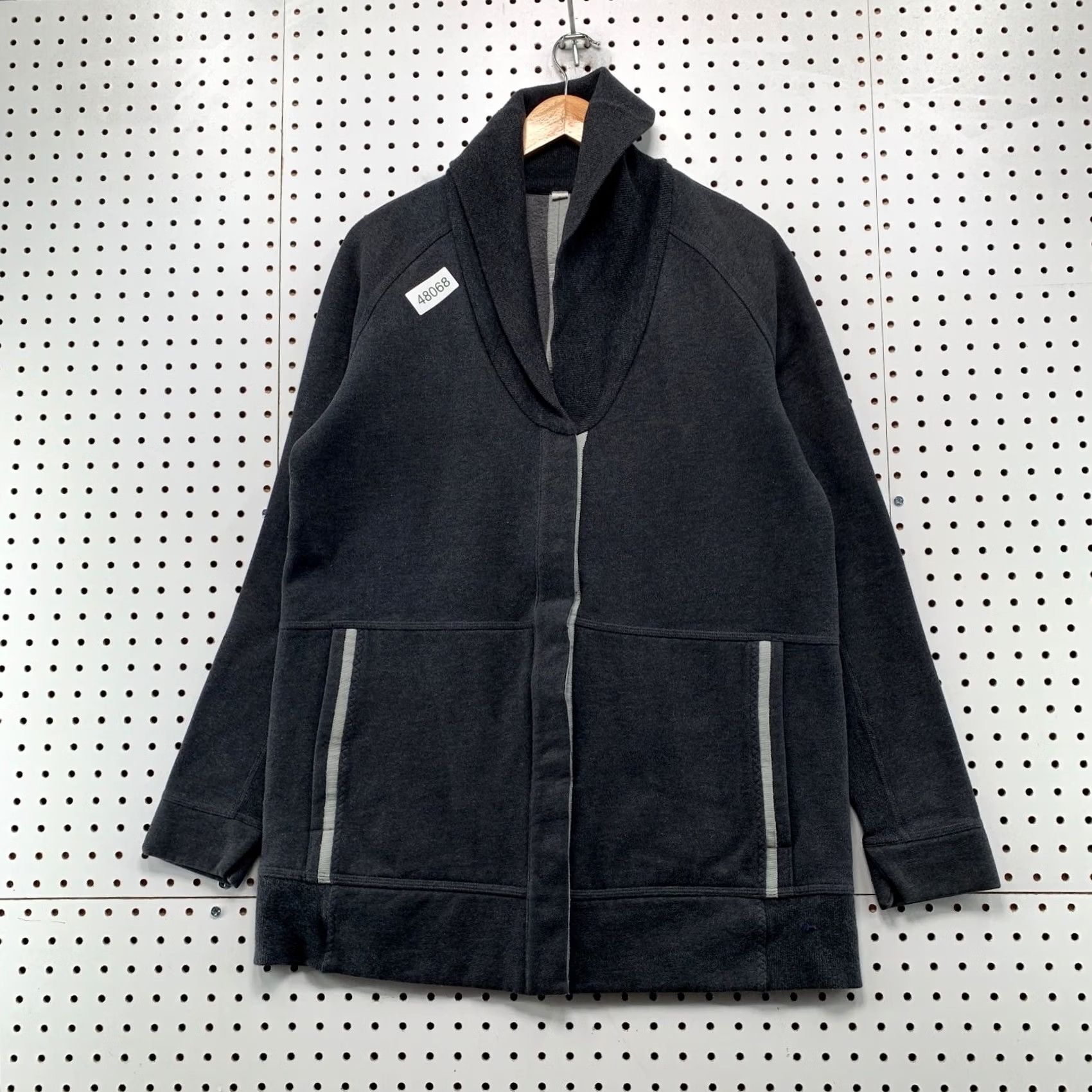 Lululemon Lululemon Cardigan Sweatshirt Womens Size 10 Yin To My Yang Fleece Reflective Size XXS / US 00 / IT 34 - 2 Thumbnail