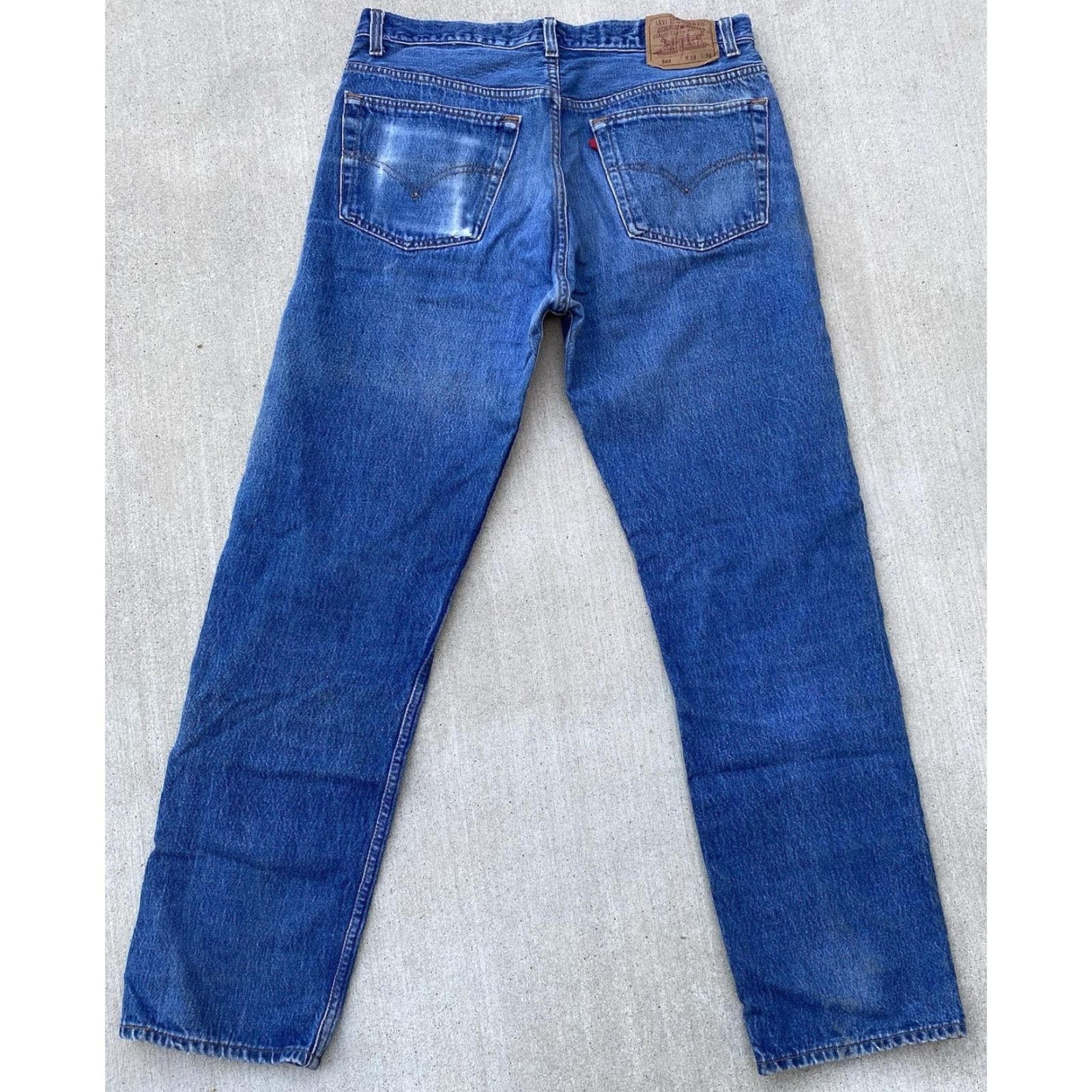 Levi's Vintage Levi's 501 Jeans Button Fly Made In USA W 38 L 36 But Measure W 36 L 32.5 Jeans Mens Regular Blue Cotton Denim 5-Pocket USA 50s 60s 70s Size US 38 / EU 54 - 3 Thumbnail