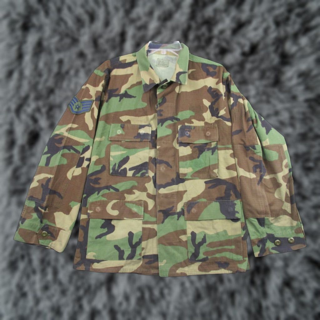 Vintage VINTAGE US Army Military Camo Hot Weather Coat Long Sleeve Medium Woodland Combat Coat Size US M / EU 48-50 / 2 - 1 Thumbnail