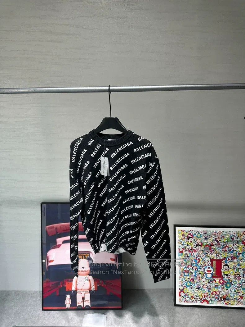 Balenciaga Balenciaga Cashmere short bullet screen letter sweater Size US S / EU 44-46 / 1 - 1 Thumbnail