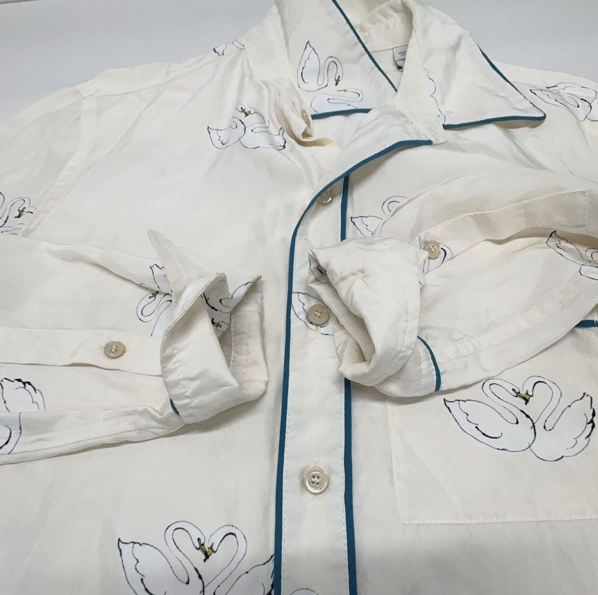 Burberry Burberry SS24 silk pyjama shirt Size S / US 4 / IT 40 - 8 Thumbnail