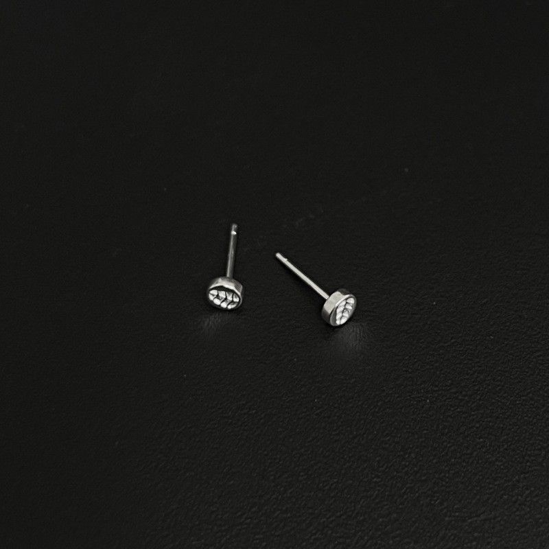 Jewelry Vintage Earrings One Pairs Chrome Jewelry Size ONE SIZE - 6 Thumbnail