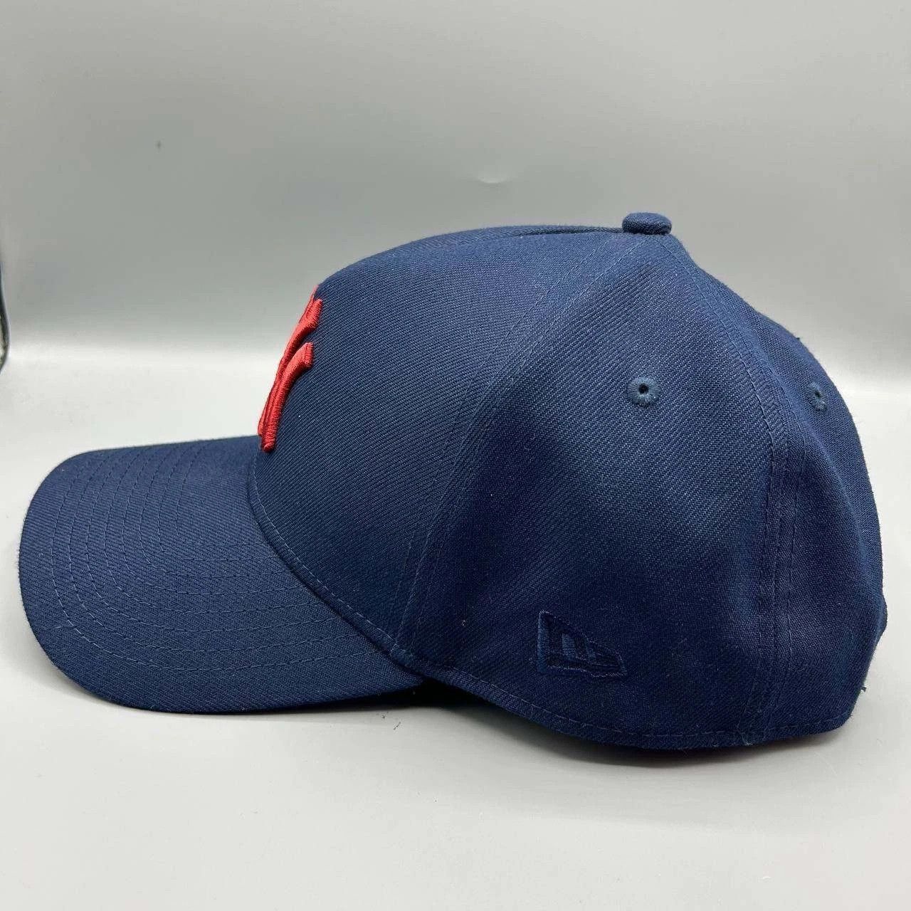 New Era New York Yankees Hat Men Blue Gray Embroidered Snap Back Cap Size ONE SIZE - 4 Thumbnail