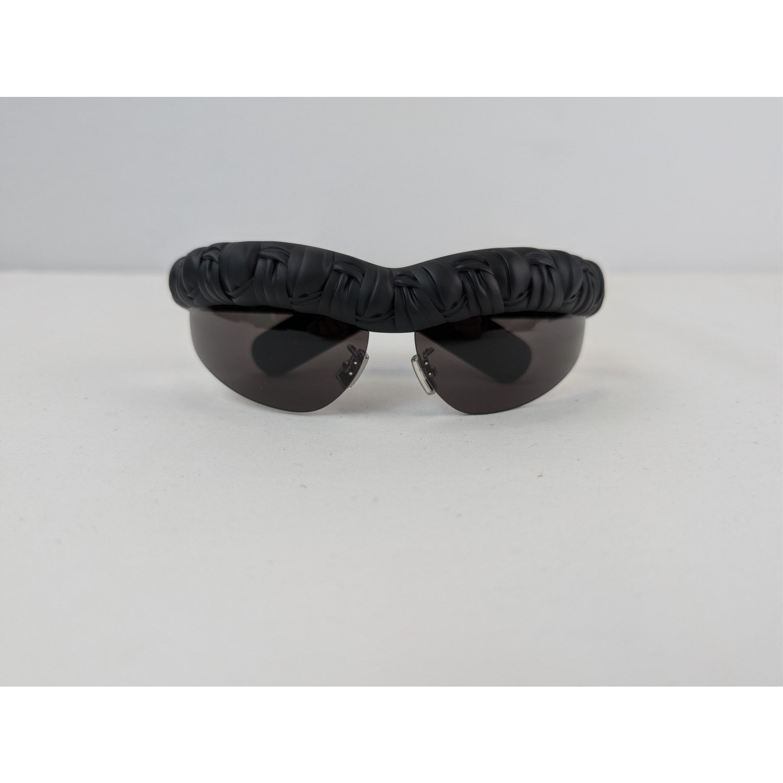 Bottega Veneta o1rshd1 Size: OS / Intrecciato Rim Sunglasses in Black Size ONE SIZE - 3 Thumbnail