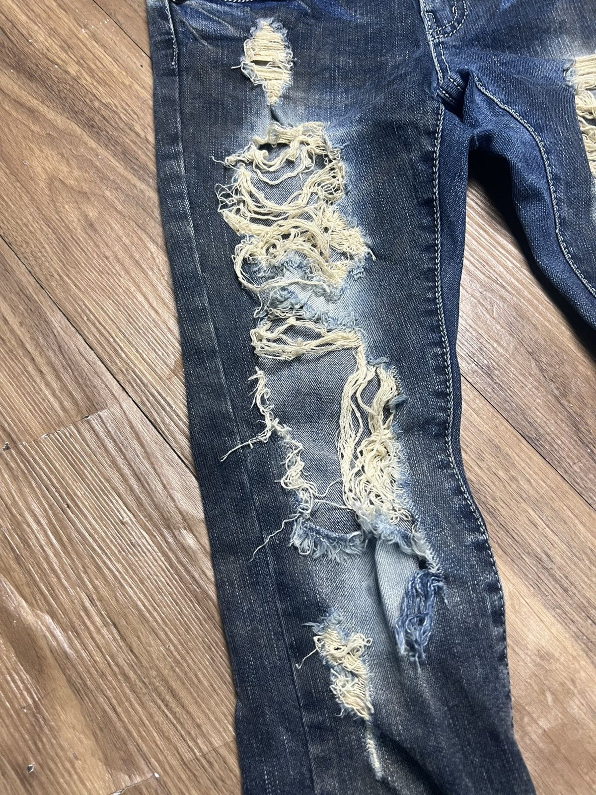 Japanese Brand d.i.a. Ripped Distressed Skinny Jeans Korean Streetwear (42) Size 26" / US 2 / IT 38 - 5 Thumbnail