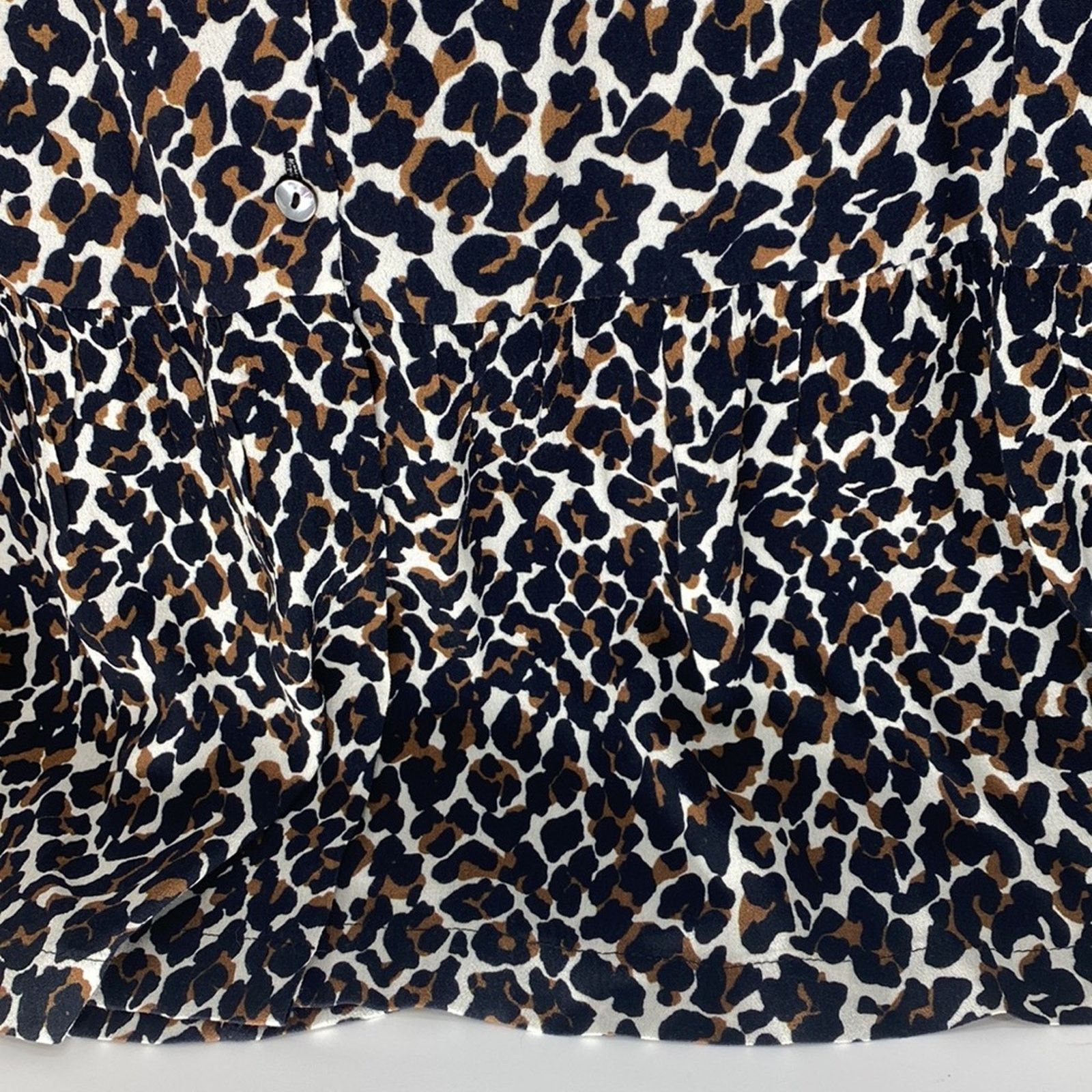 Rebecca Minkoff Rebecca Minkoff chelsea leopard print button front dress M Size M / US 6-8 / IT 42-44 - 15 Thumbnail