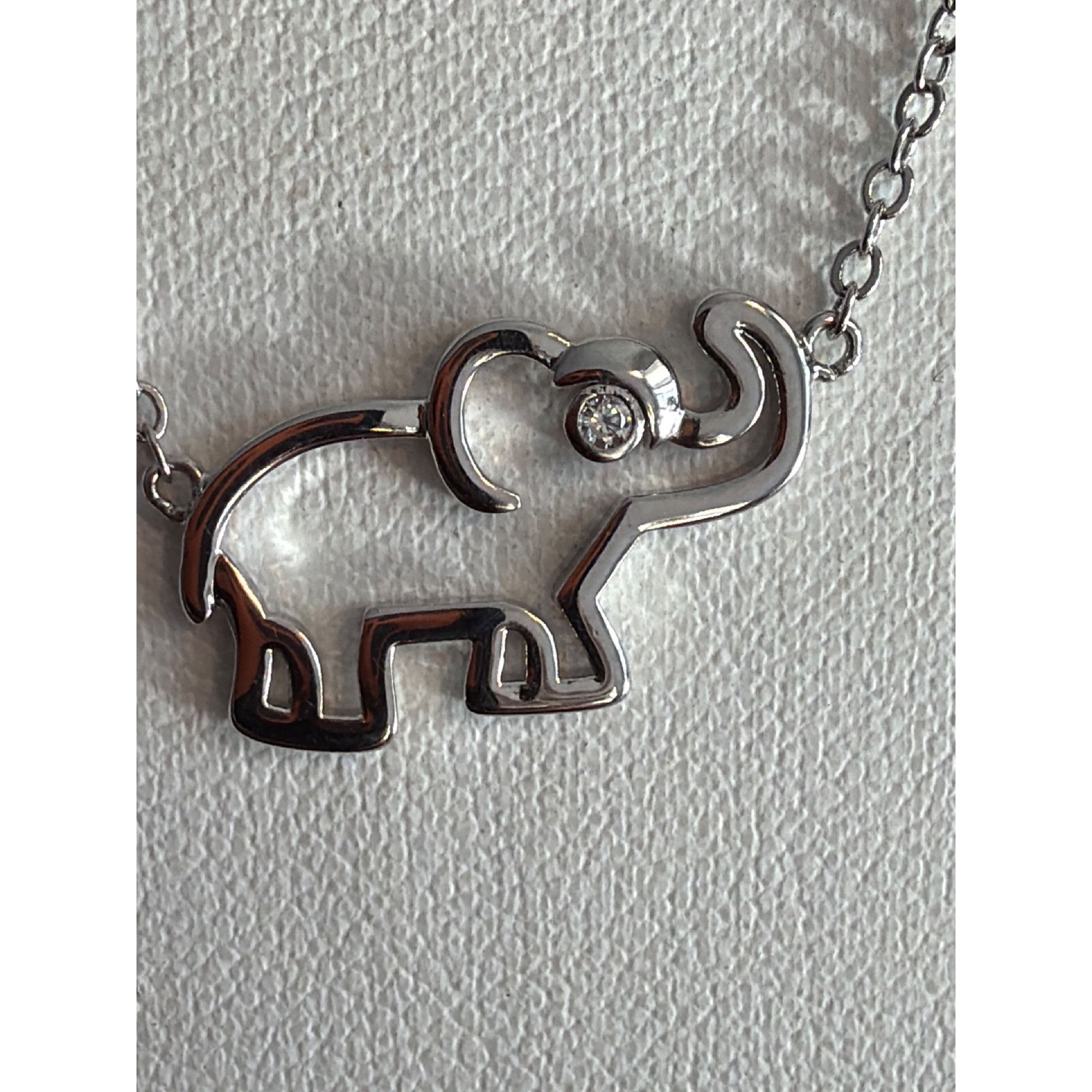 Other Silver Tone Elephant Pendant Necklace Rhinestone Open Work T Size ONE SIZE - 2 Thumbnail