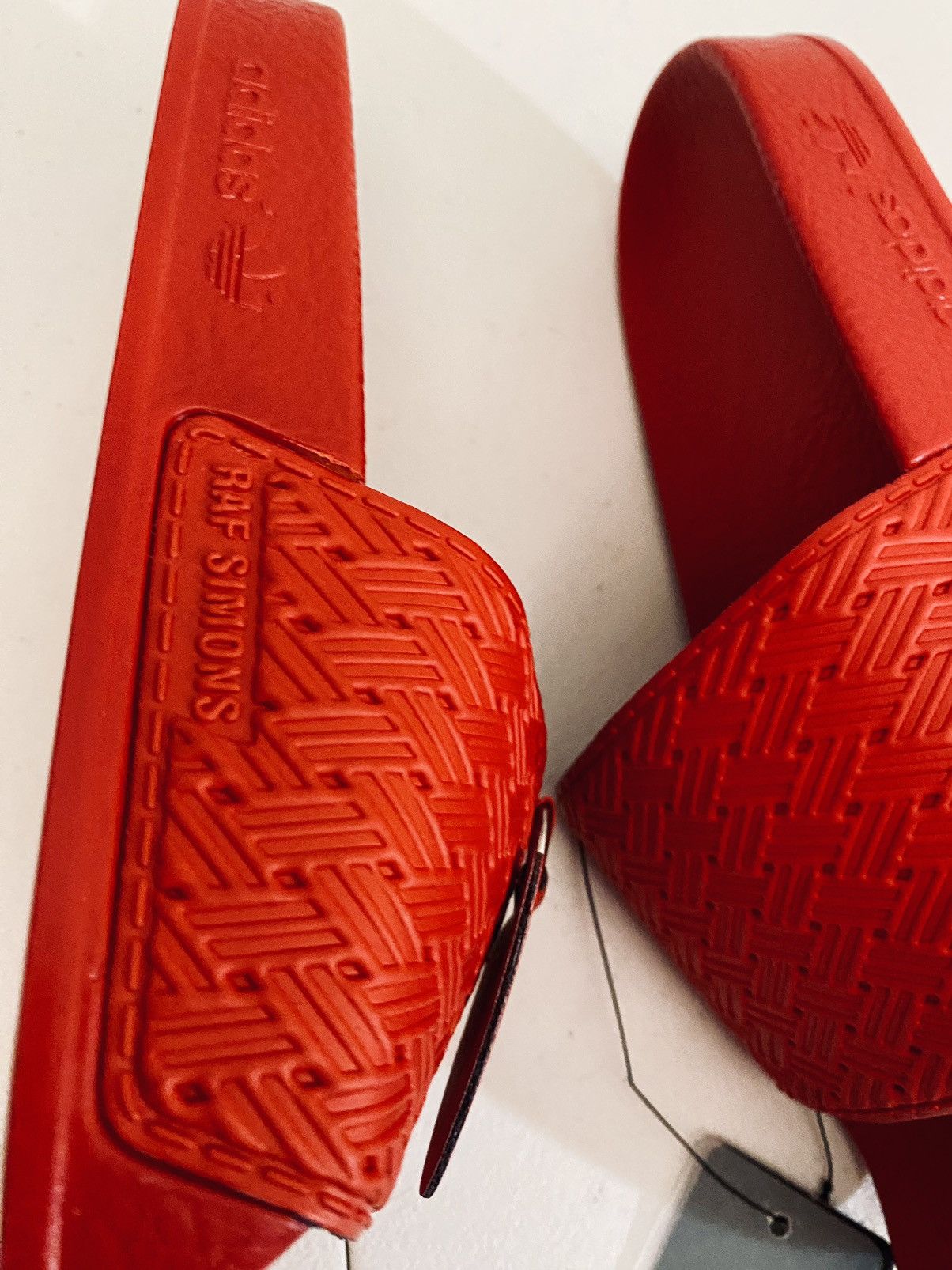 Adidas × Raf Simons Raf Simons 🇮🇹 x Pendant Adilette Core Red Leather 7 W 5 M New Size US 7 / IT 37 - 2 Thumbnail