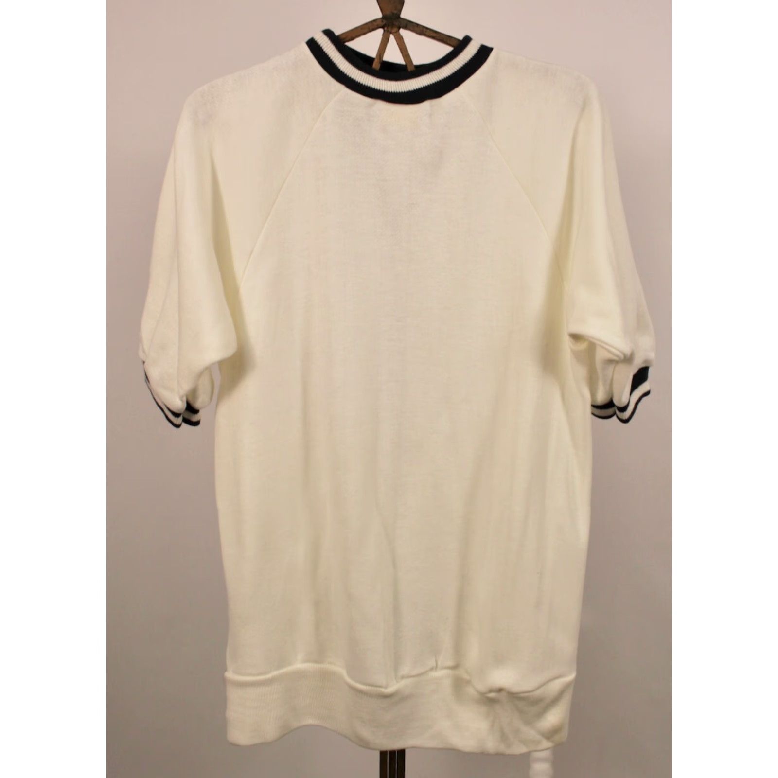 Hanes VTG Hanes 1960s White Navy Short Sleeve Sweatshirt TShirt Sz S / 60s NOS Shirt Mens Size US S / EU 44-46 / 1 - 2 Thumbnail