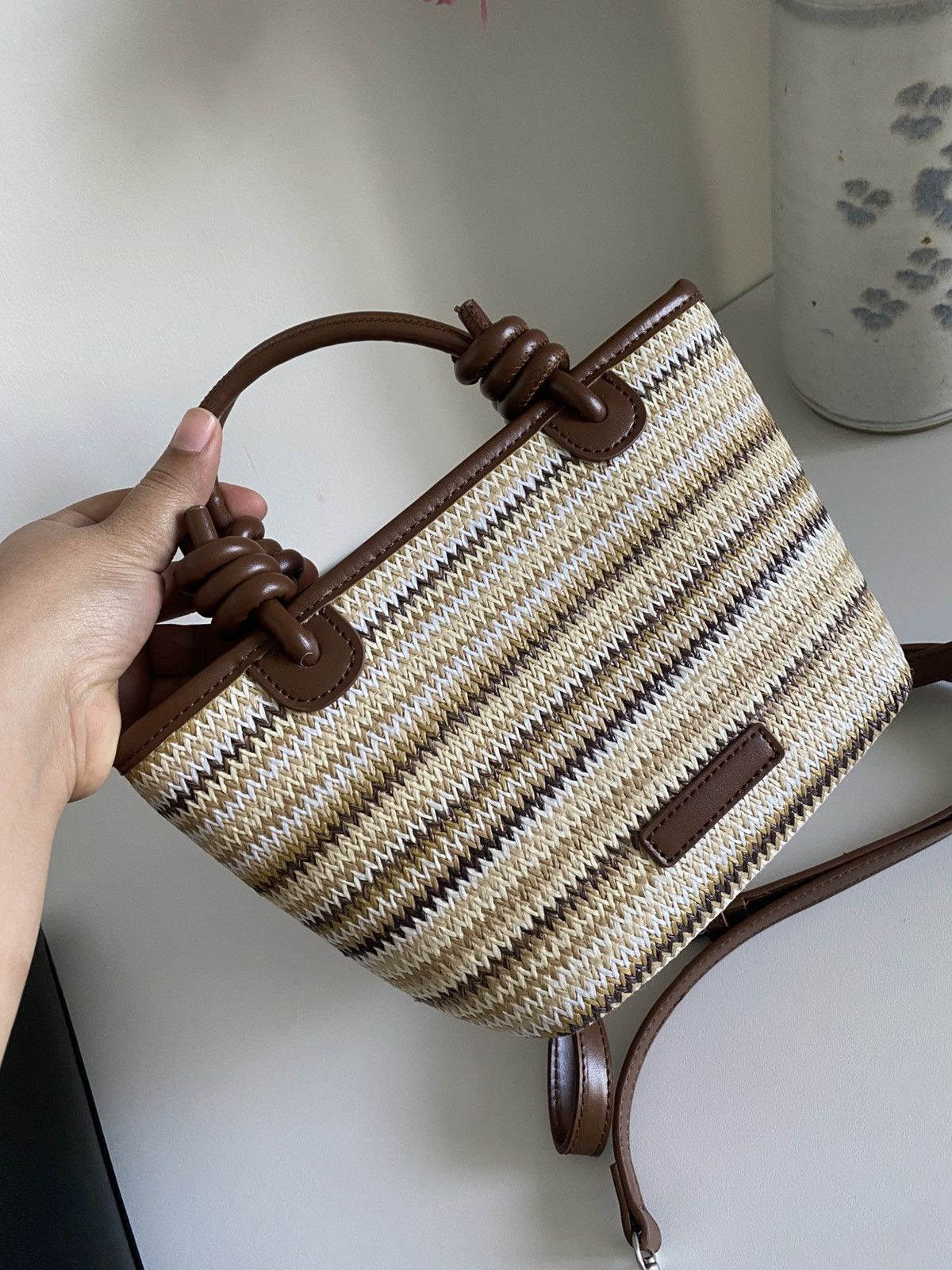 Other Women’s stylish beige handwoven Tote crossbody shoulder Bag Size ONE SIZE - 4 Thumbnail