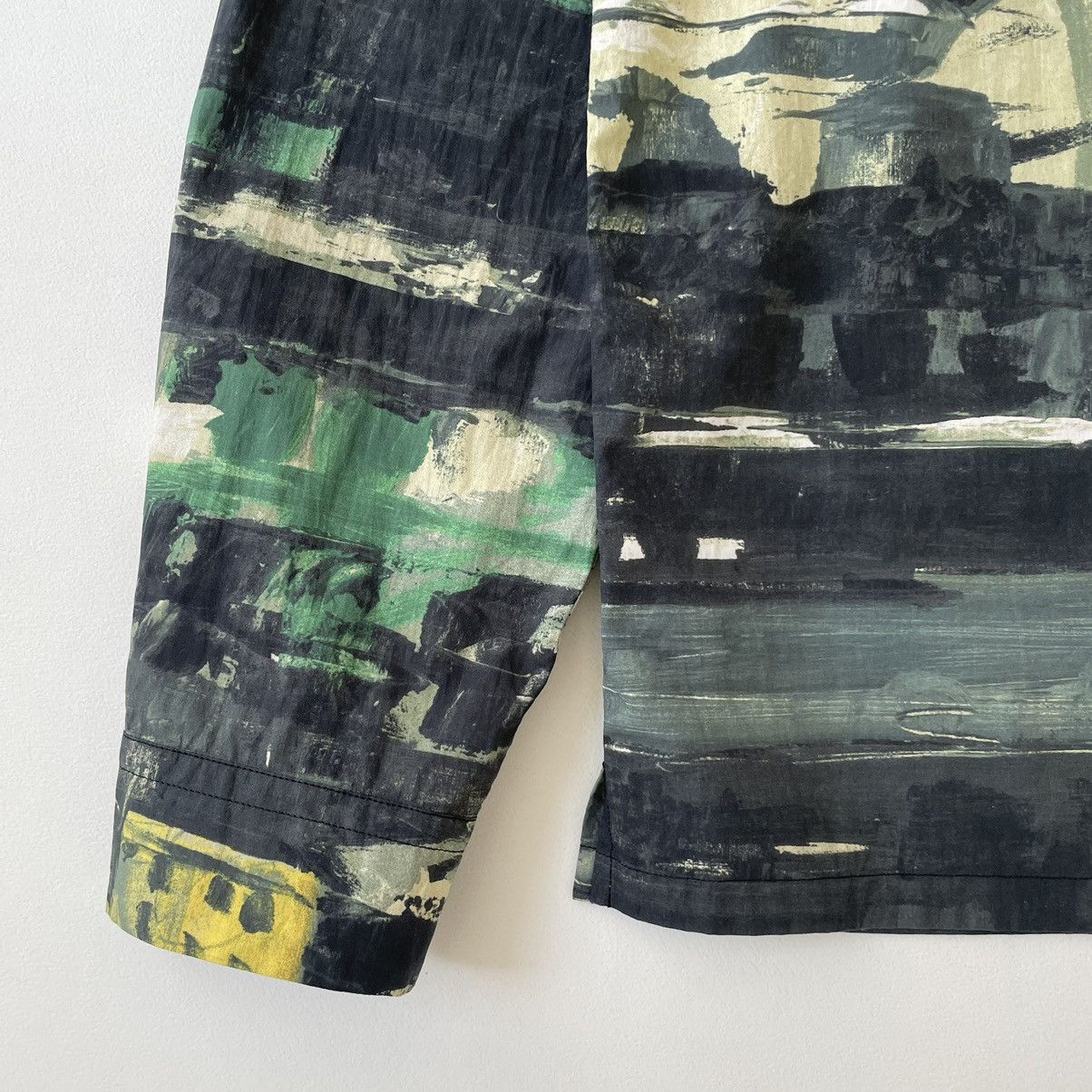 Prada A/W 17 Green ‘Village’ Print Cotton Shirt Size US M / EU 48-50 / 2 - 7 Thumbnail