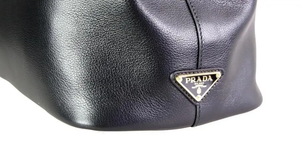 Prada o1srvl11e0624 Size: OS / Shoulder Bag in Black Size ONE SIZE - 5 Thumbnail