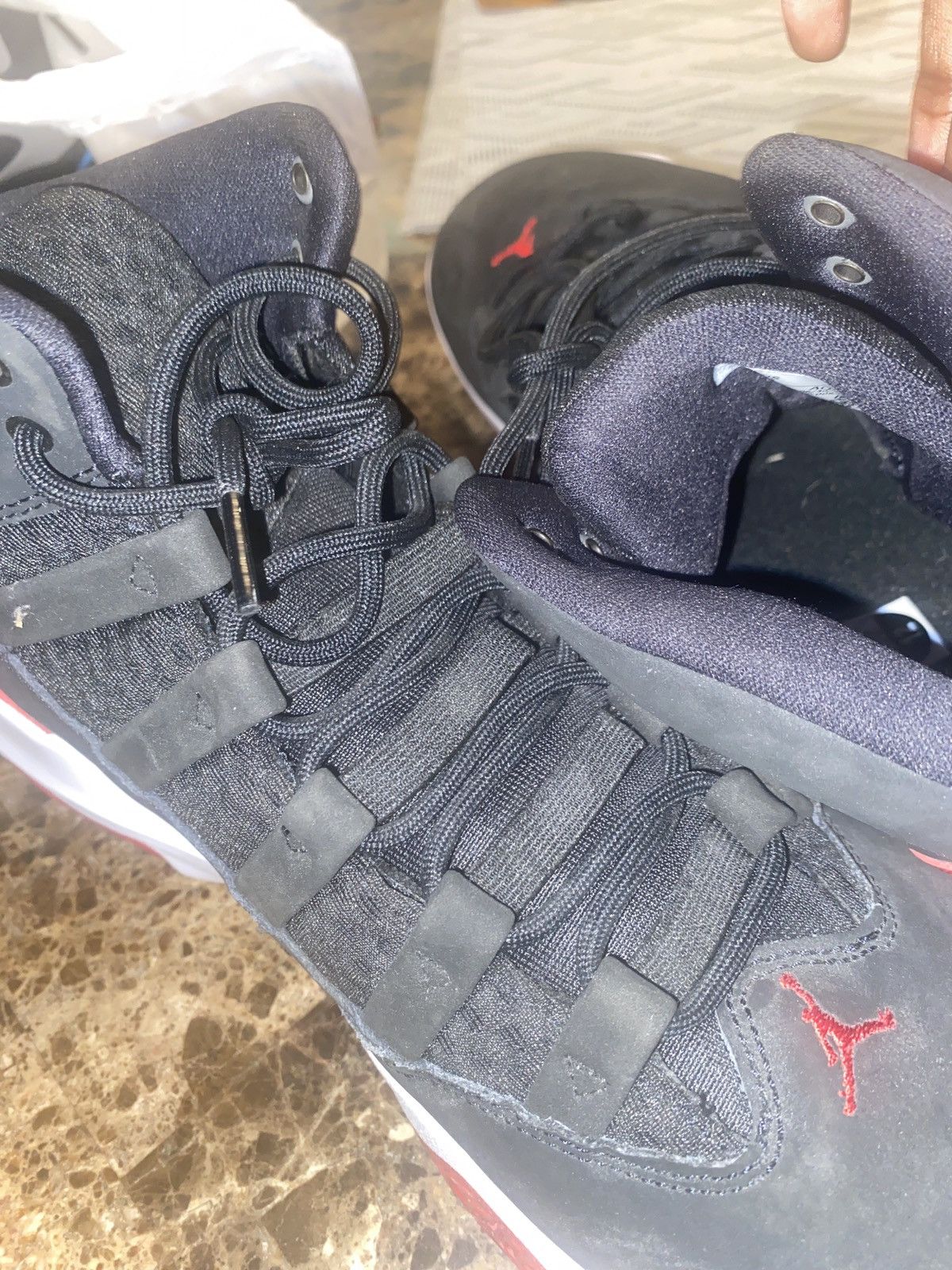 Jordan Brand × Nike Nike Jordan Max Aura black red Size US 12 / EU 45 - 2 Thumbnail