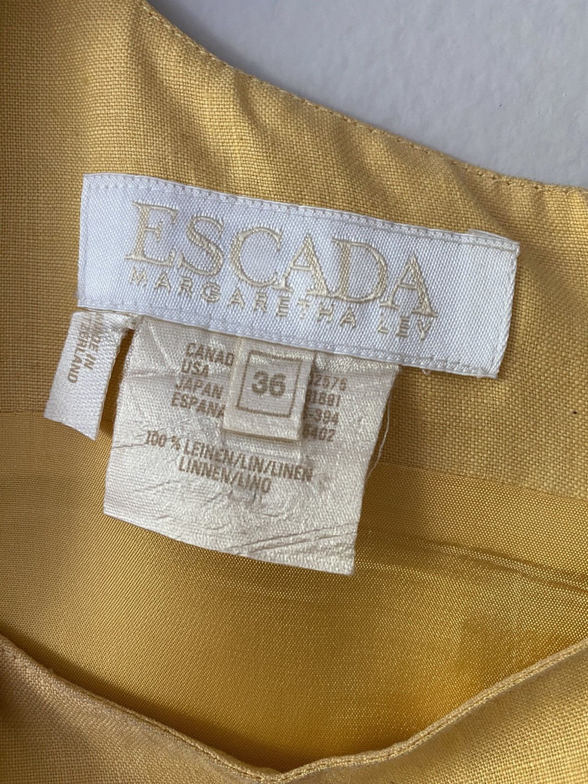 Escada Escada Vintage Size S / US 4 / IT 40 - 3 Thumbnail